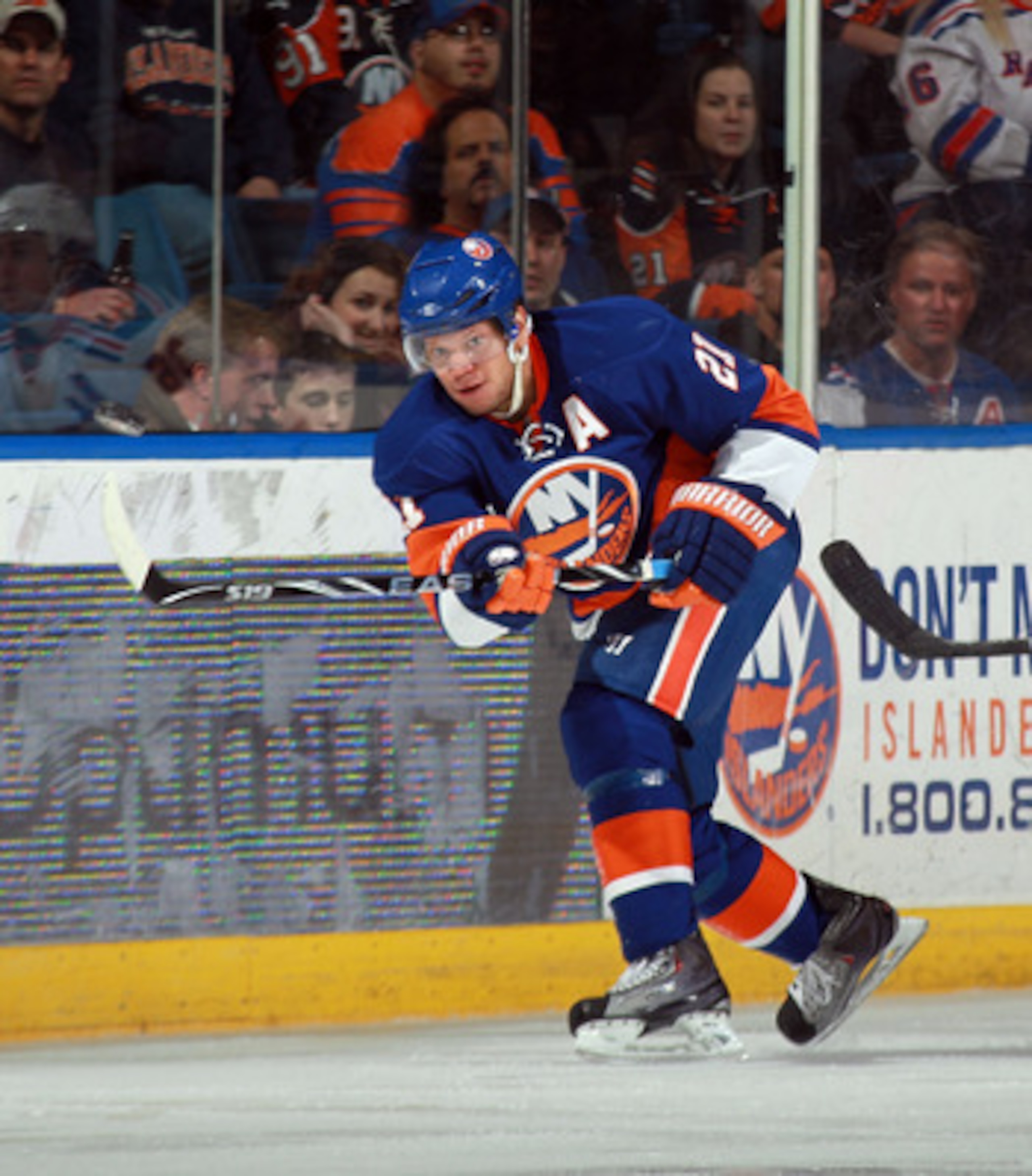 UNIONDALE, NY - MARCH 31:  Kyle Okposo #21 of the New York Islanders skates against the New York Rangers at the Nassau Coliseum on March 31, 2011 in Uniondale, New York.  (Photo by Bruce Bennett/Getty Images)