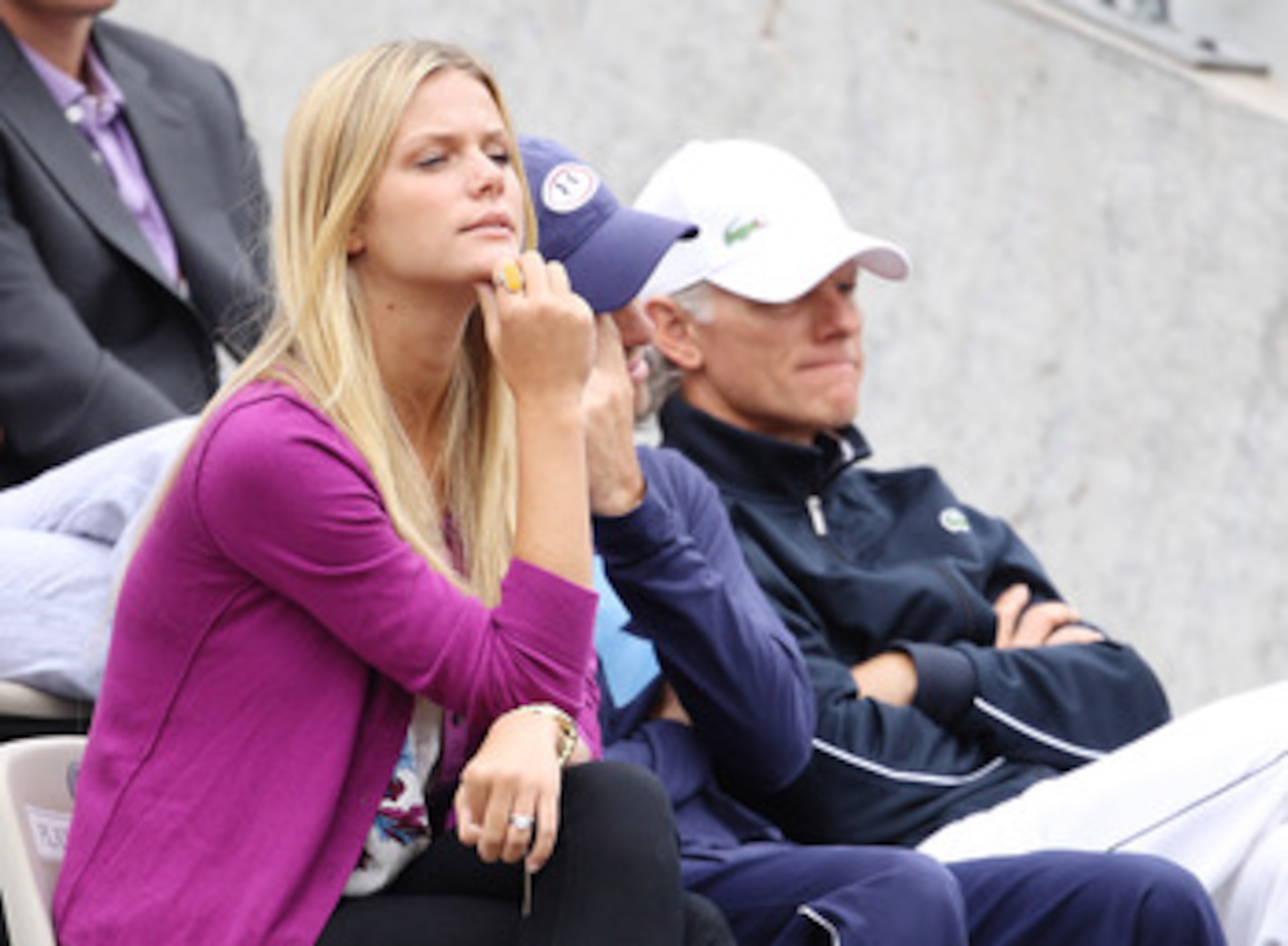PARIS - MAY 29:  Girlfriend of Andy Roddick of the United States model Brooklyn Decker watches the men's singles third round match between Andy Roddick of the United States and Teimuraz Gabashvili of Russia on day seven of the French Open at Roland Garros
