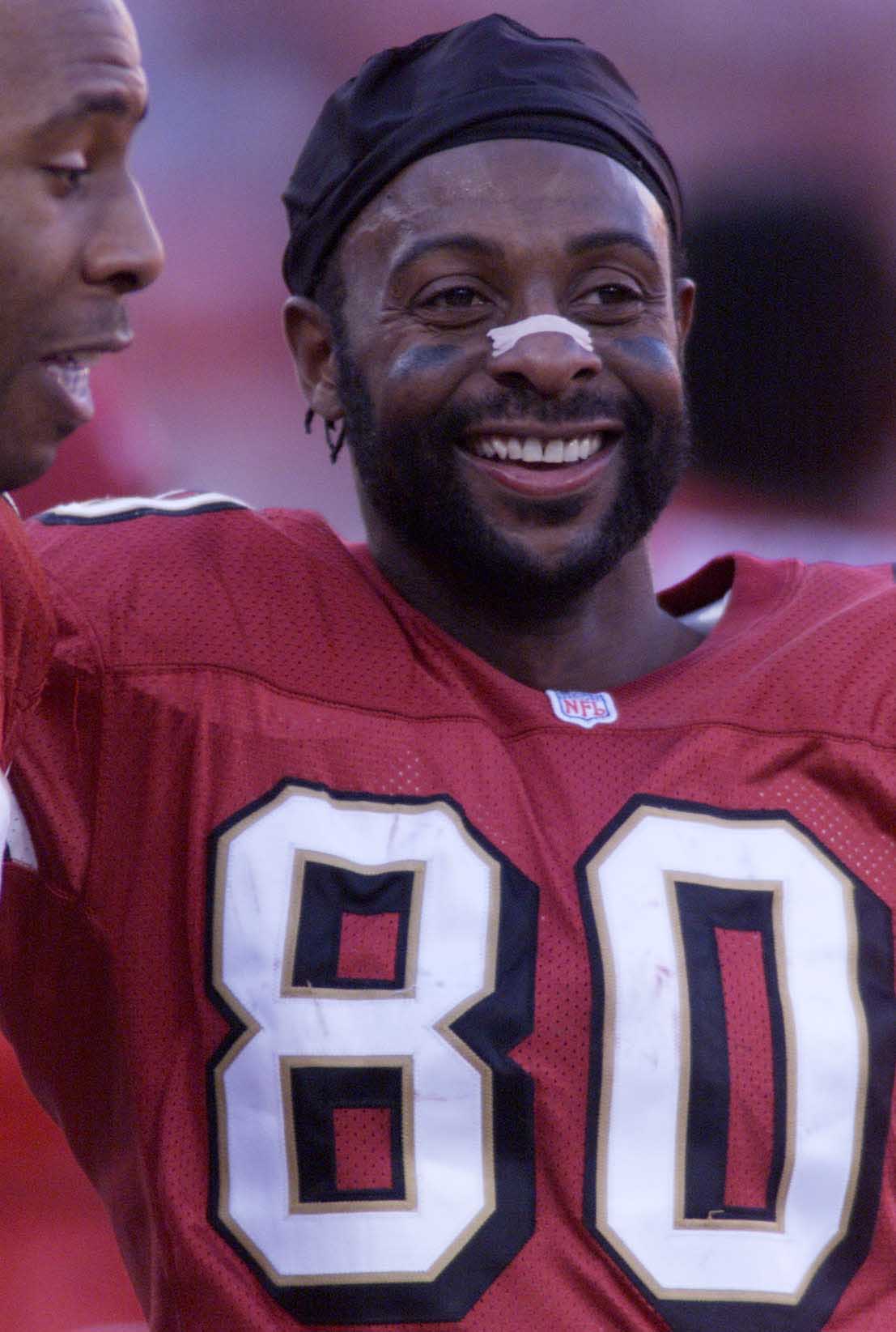 17 Dec 2000: Jerry Rice of the San Francisco 49ers during the Chicago Bears game during a game at 3Comm Park in San Francisco, California. San Francisco went on to win 17-0. DIGITAL IMAGE. Mandatory Credit: Jed Jacobsohn/ALLSPORT