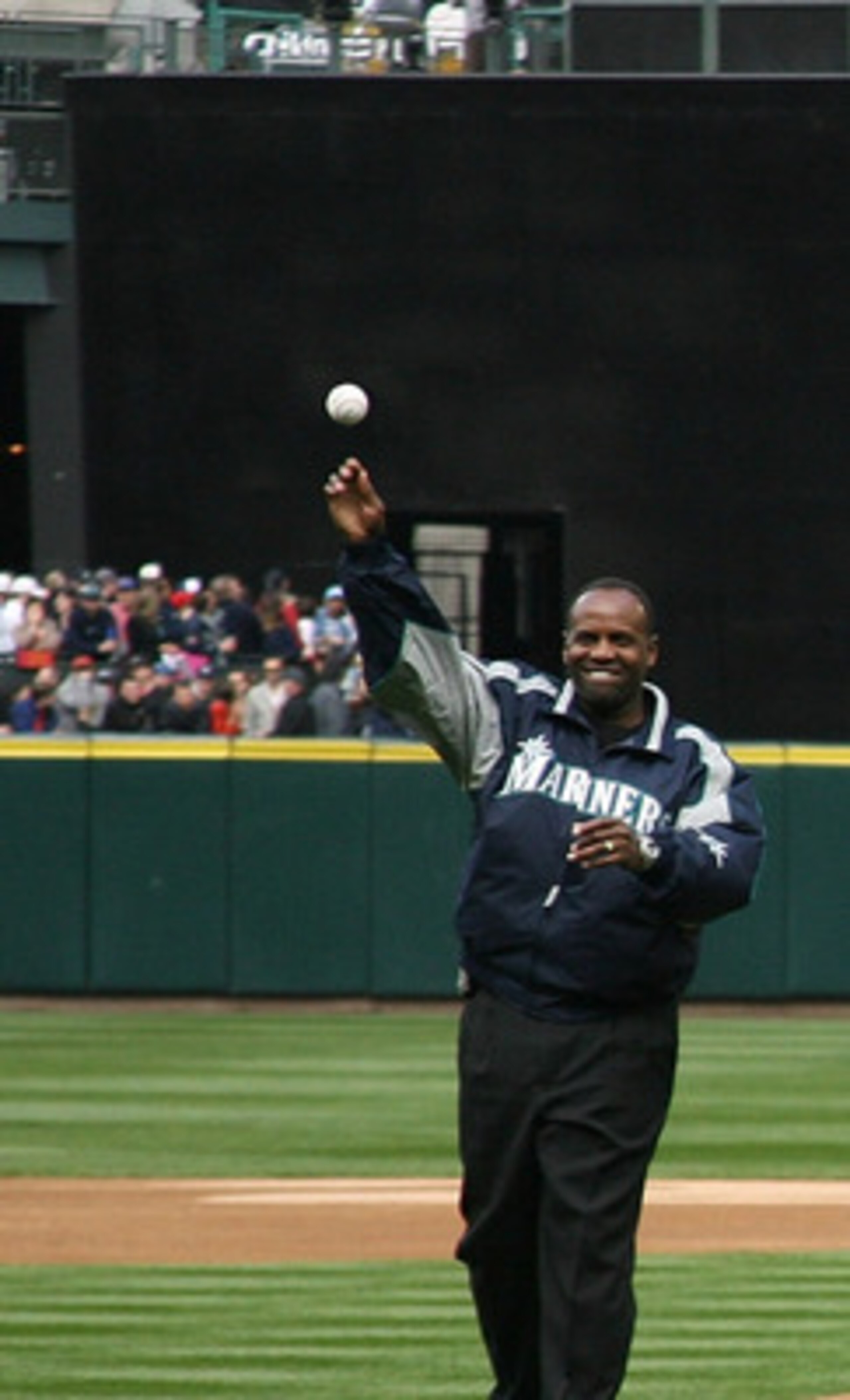 SEATTLE - APRIL 2:  (L-R) Former Mariners Alvin Davis, Jay Buhner, and team announcer Dave Niehaus of the Seattle Mariners throw out the ceremonial first pitch of the game on opening day against the Oakland A's at Safeco Field April 2, 2007 in Seattle, Wa