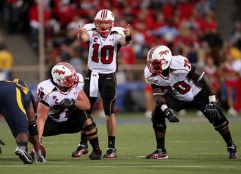 BERKELEY, CA - SEPTEMBER 05:  Chris Turner #10 of the Maryland Terrapins calls out signals during the first half of their game against the California Golden Bears at California Memorial Stadium on September 5, 2009 in Berkeley, California.  (Photo by Ezra