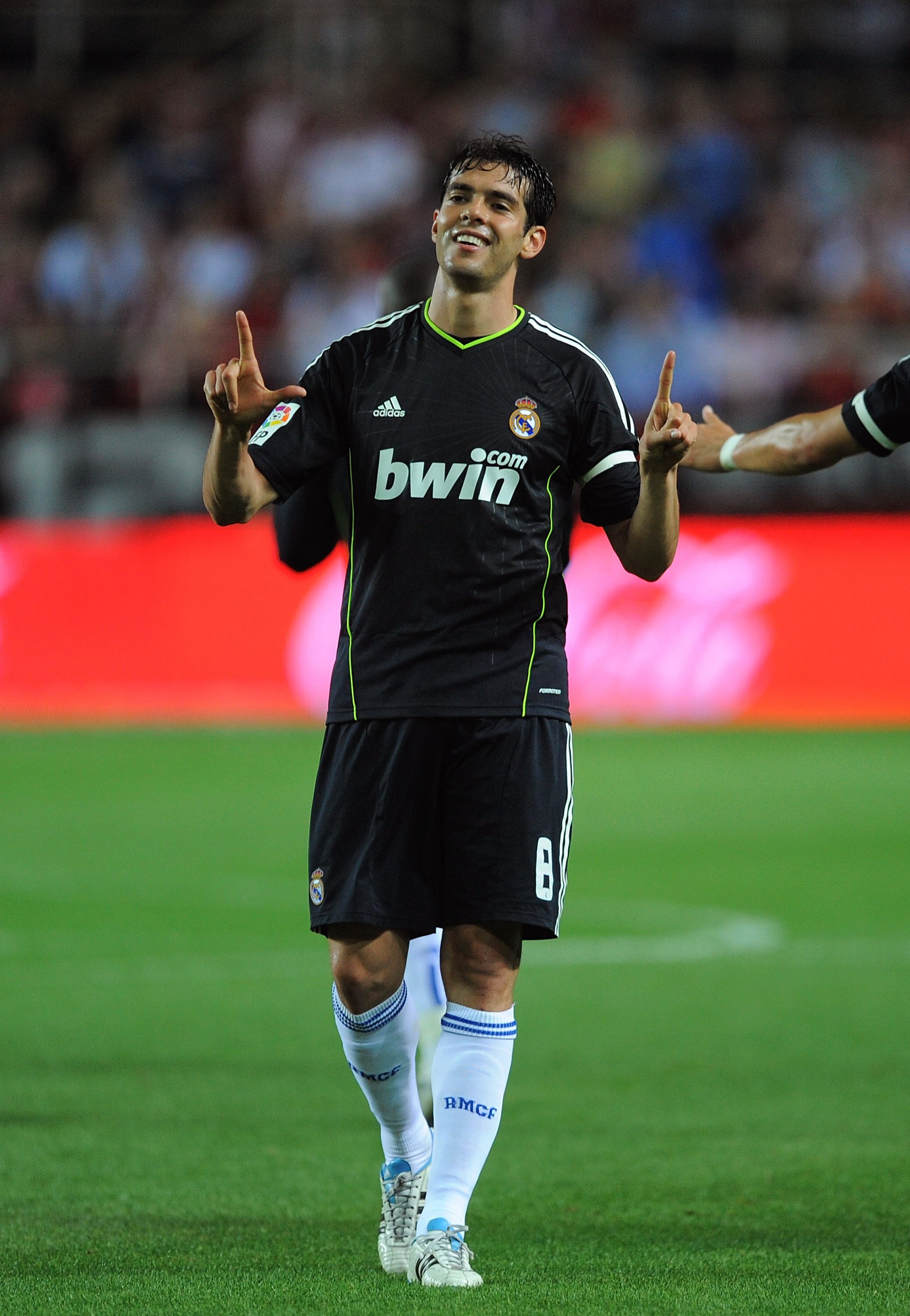SEVILLE, SPAIN - MAY 07:  Kaka of Real Madrid celebrates after scoring his team's third goal during the La Liga match betweenevilla and Real Madrid at Estadio Ramon Sanchez Pizjuan on May 7, 2011 in Seville, Spain.  (Photo by Denis Doyle/Getty Images)