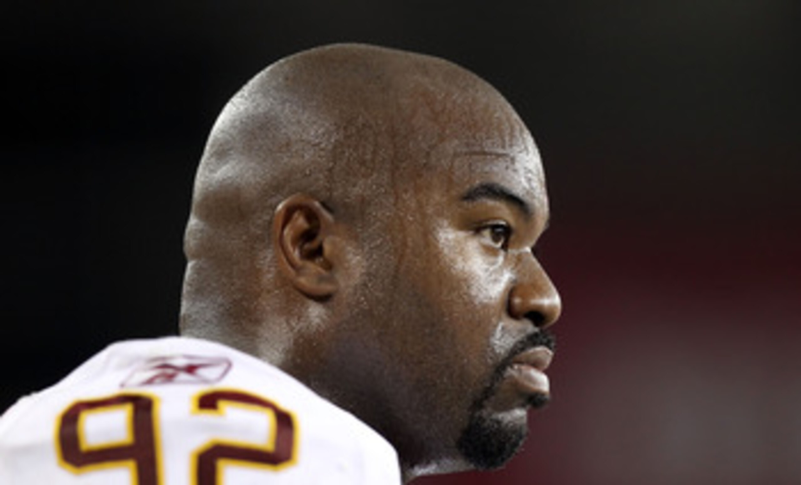 GLENDALE, AZ - SEPTEMBER 02: Defensive tackle Albert Haynesworth #92 of the Washington Redskins battles for position with Alan Faneca #66 of the Arizona Cardinals during preseason NFL game at the University of Phoenix Stadium on September 2, 2010 in Glen GLENDALE, AZ - SEPTEMBER 02: Defensive tackle Albert Haynesworth #92 of the Washington Redskins battles for position with Alan Faneca #66 of the Arizona Cardinals during preseason NFL game at the University of Phoenix Stadium on September 2, 2010 in Glen
