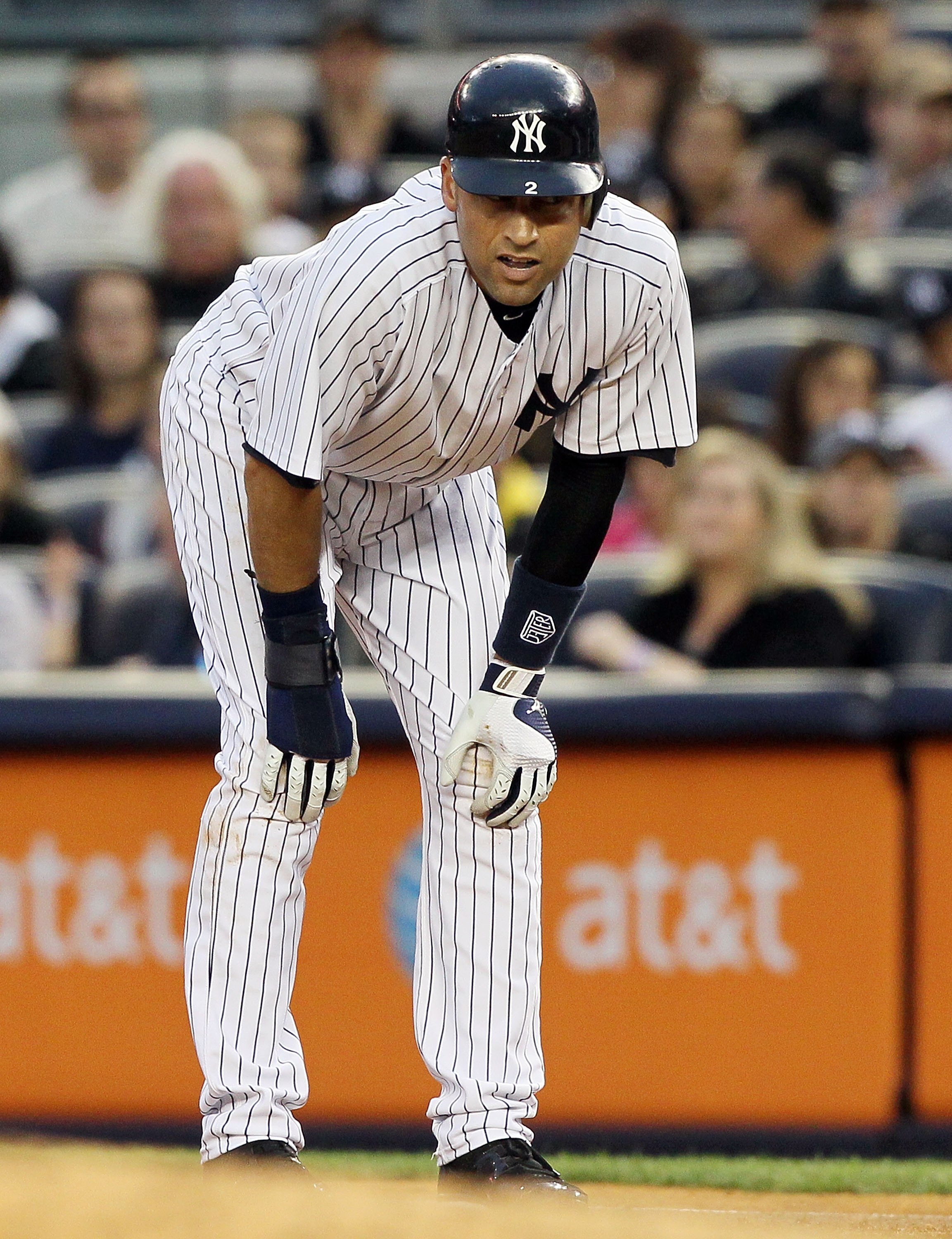 NEW YORK, NY - MAY 14:  Derek Jeter #2 of the New York Yankees in action against the Boston Red Sox on May 14, 2011 at Yankee Stadium in the Bronx borough of New York City.  (Photo by Jim McIsaac/Getty Images)