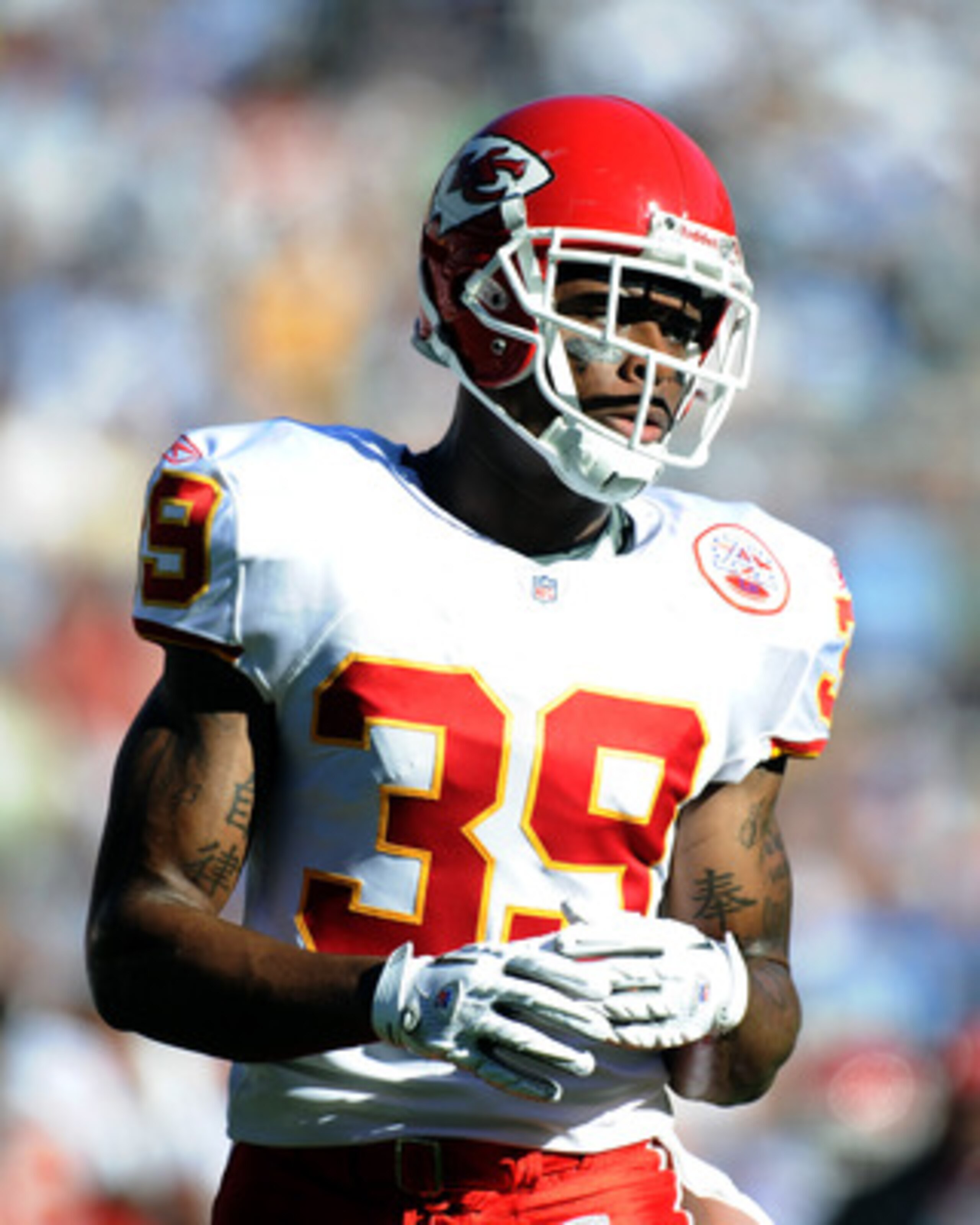 SAN DIEGO, CA - DECEMBER 12:  Brandon Carr #39 of the Kansas City Chiefs waits at the line of scrimmage against the San Diego Chargers at Qualcomm Stadium on December 12, 2010 in San Diego, California.  (Photo by Harry How/Getty Images)
