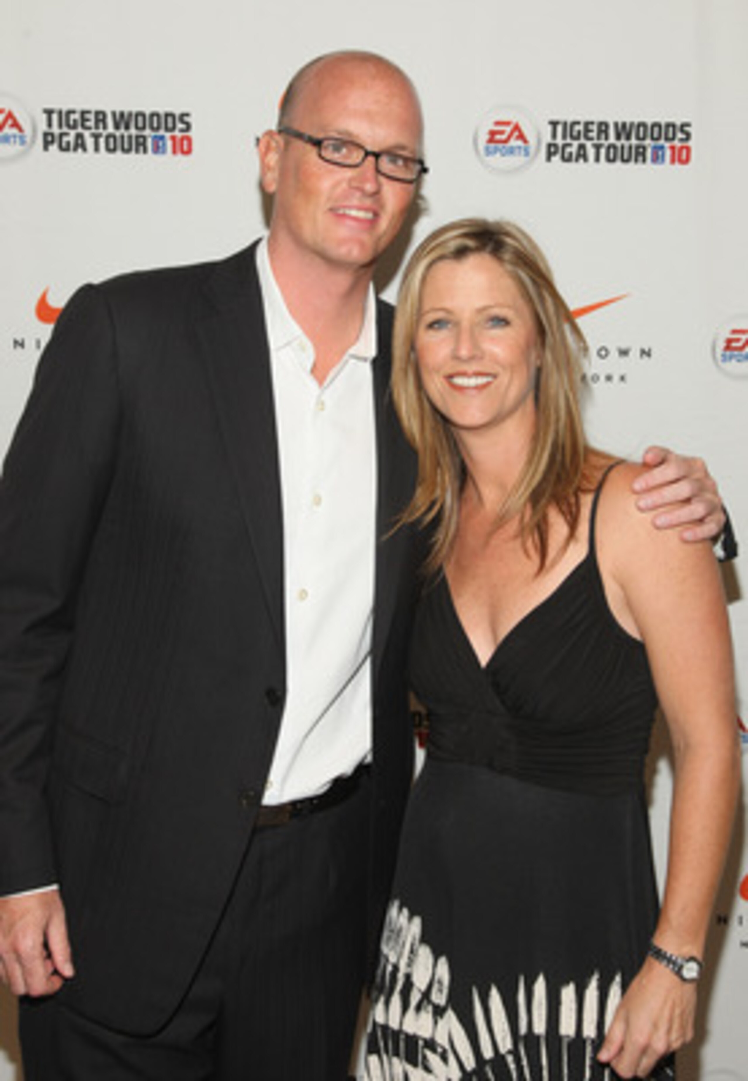 NEW YORK - JUNE 25:  Sportscaster Scott Van Pelt and Kelly Tilghman attend EA SPORTS Tiger Woods PGA TOUR 10 Party at NikeTown on June 25, 2009 in New York City.  (Photo by Stephen Lovekin/Getty Images for EA Sports)