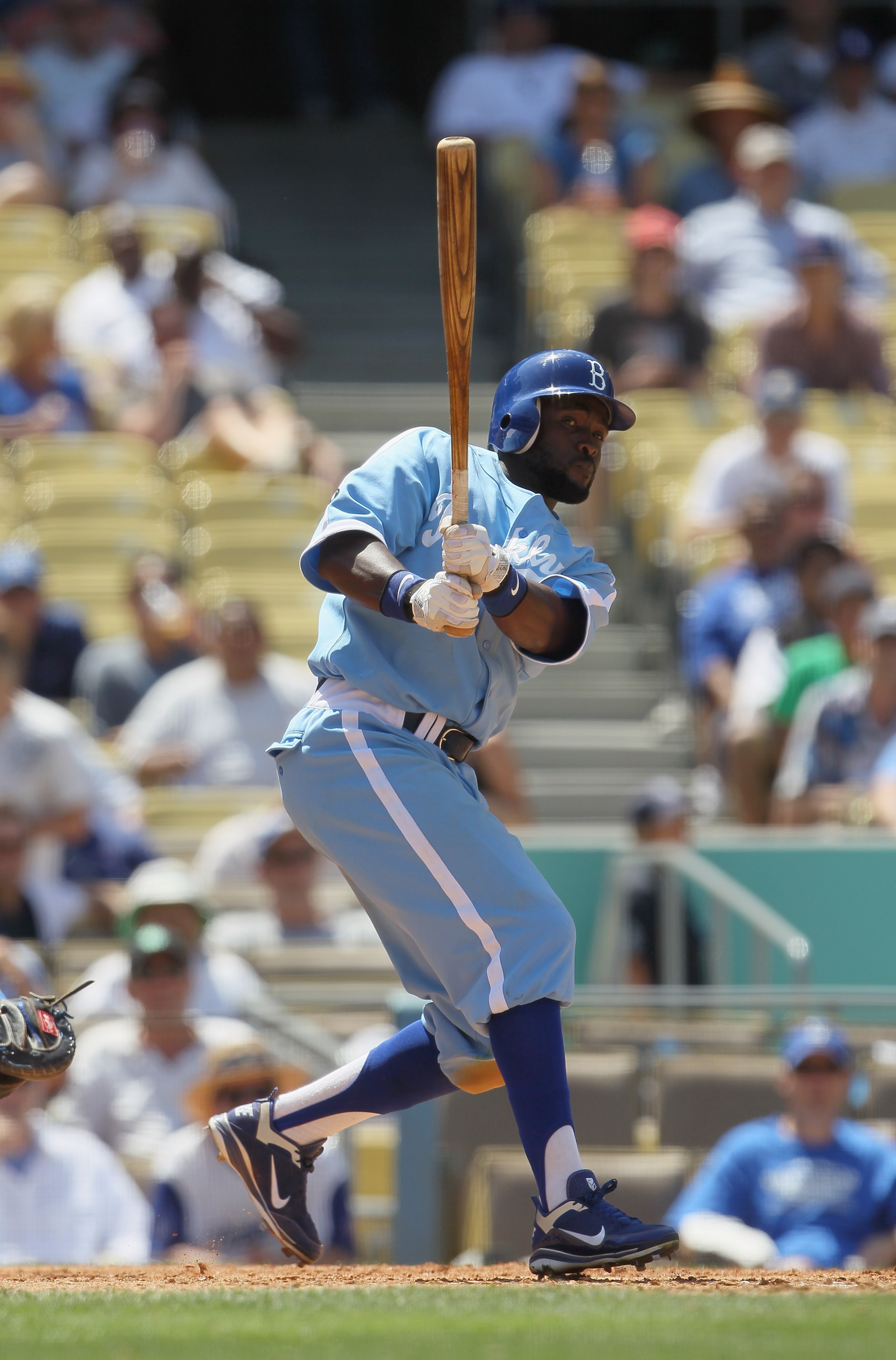 LOS ANGELES, CA - MAY 04:  Tony Gwynn Jr. #10 of the Los Angeles Dodgers bats against the Chicago Cubs at Dodger Stadium on May 4, 2011 in Los Angeles, California.  (Photo by Jeff Gross/Getty Images)