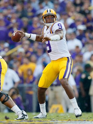 BATON ROUGE, LA - NOVEMBER 20:  Quarterback Jordan Jefferson #9 of the Louisiana State University Tigers against the Ole Miss Rebels at Tiger Stadium on November 20, 2010 in Baton Rouge, Louisiana.  (Photo by Kevin C. Cox/Getty Images)