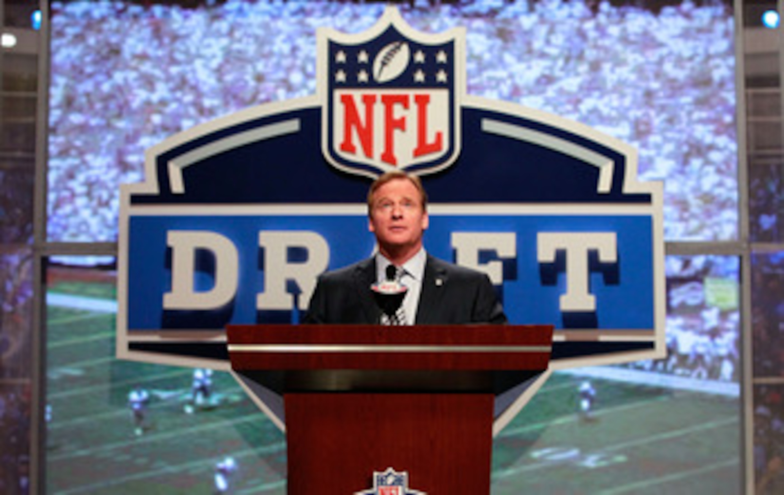 NEW YORK, NY - APRIL 28:  NFL Commissioner Roger Goodell speaks at the podium during the 2011 NFL Draft at Radio City Music Hall on April 28, 2011 in New York City.  (Photo by Chris Trotman/Getty Images)