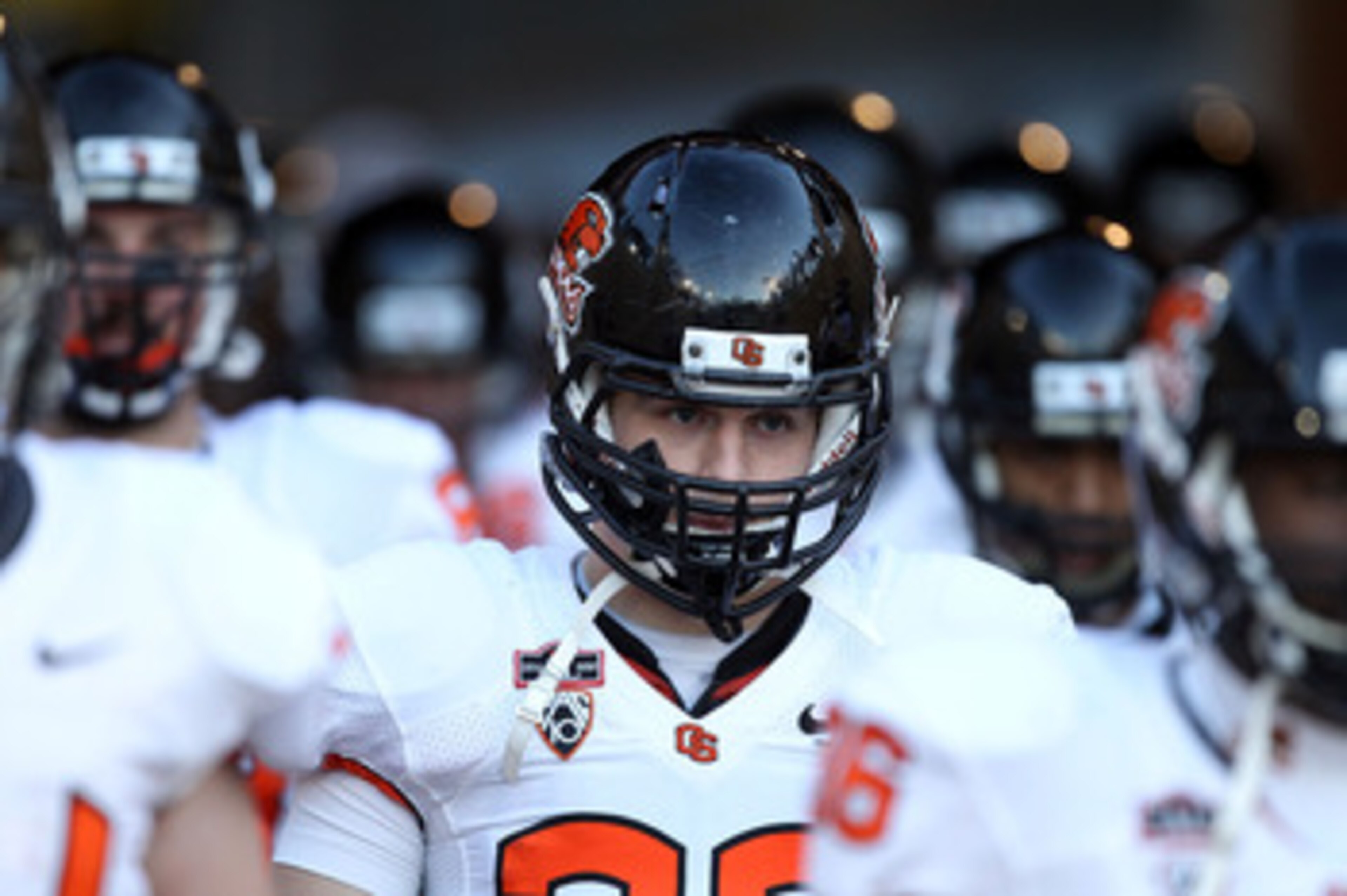 PALO ALTO, CA - NOVEMBER 27:  Will Darkins #33 of the Oregon State Beavers walks on to the field for their game against the Stanford Cardinal at Stanford Stadium on November 27, 2010 in Palo Alto, California.  (Photo by Ezra Shaw/Getty Images)