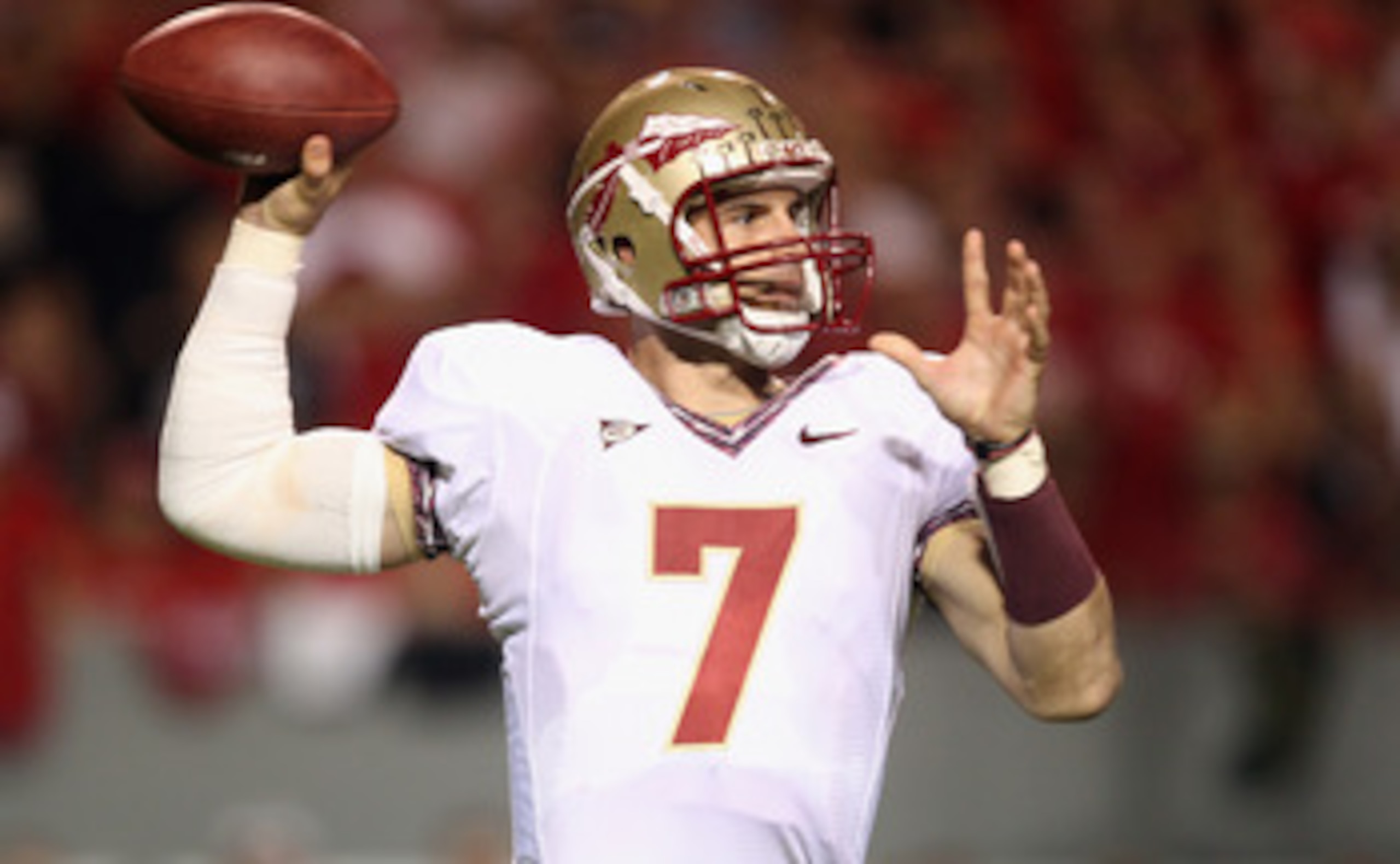 RALEIGH, NC - OCTOBER 28:  Christian Ponder #7 of the Florida State Seminoles drops back to throw a pass against the North Carolina State Wolfpack during their game at Carter-Finley Stadium on October 28, 2010 in Raleigh, North Carolina.  (Photo by Street