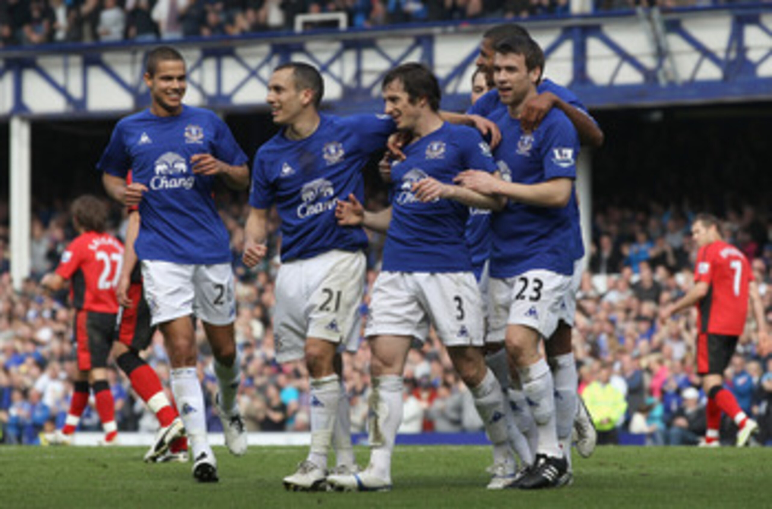 LIVERPOOL, ENGLAND - APRIL 16:  Leighton Baines  of Everton celebrates with team mates after scoring the second goal from the penalty spot during the Barclays Premier League match between Everton and Blackburn Rovers at  Goodison Park on April 16, 2011 in