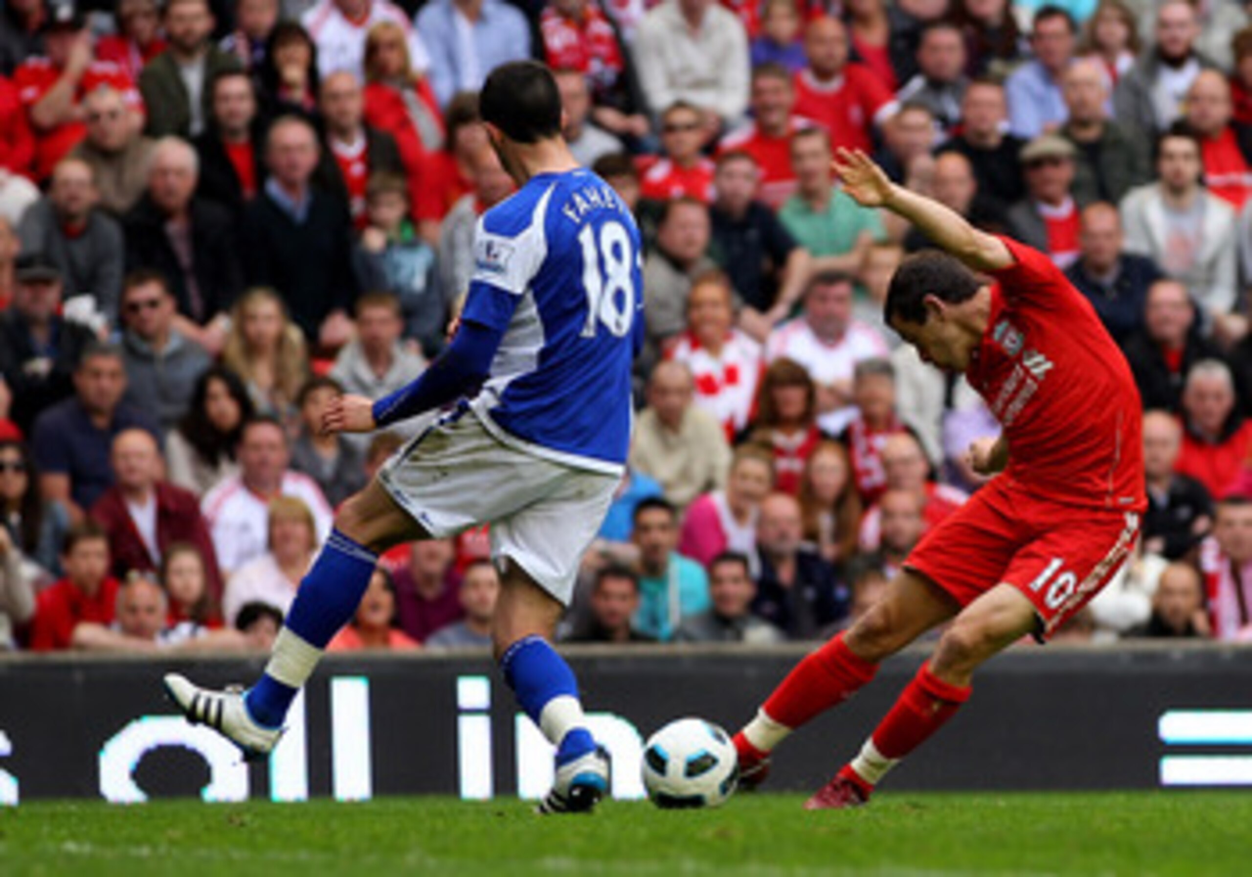 LIVERPOOL, ENGLAND - APRIL 23: Joe Cole of Liverpool scores his team's fifth goal during the Barclays Premier League match between Liverpool and Birmingham City at Anfield on April 23, 2011 in Liverpool, England. (Photo by Clive Brunskill/Getty Images) LIVERPOOL, ENGLAND - APRIL 23: Joe Cole of Liverpool scores his team's fifth goal during the Barclays Premier League match between Liverpool and Birmingham City at Anfield on April 23, 2011 in Liverpool, England. (Photo by Clive Brunskill/Getty Images)