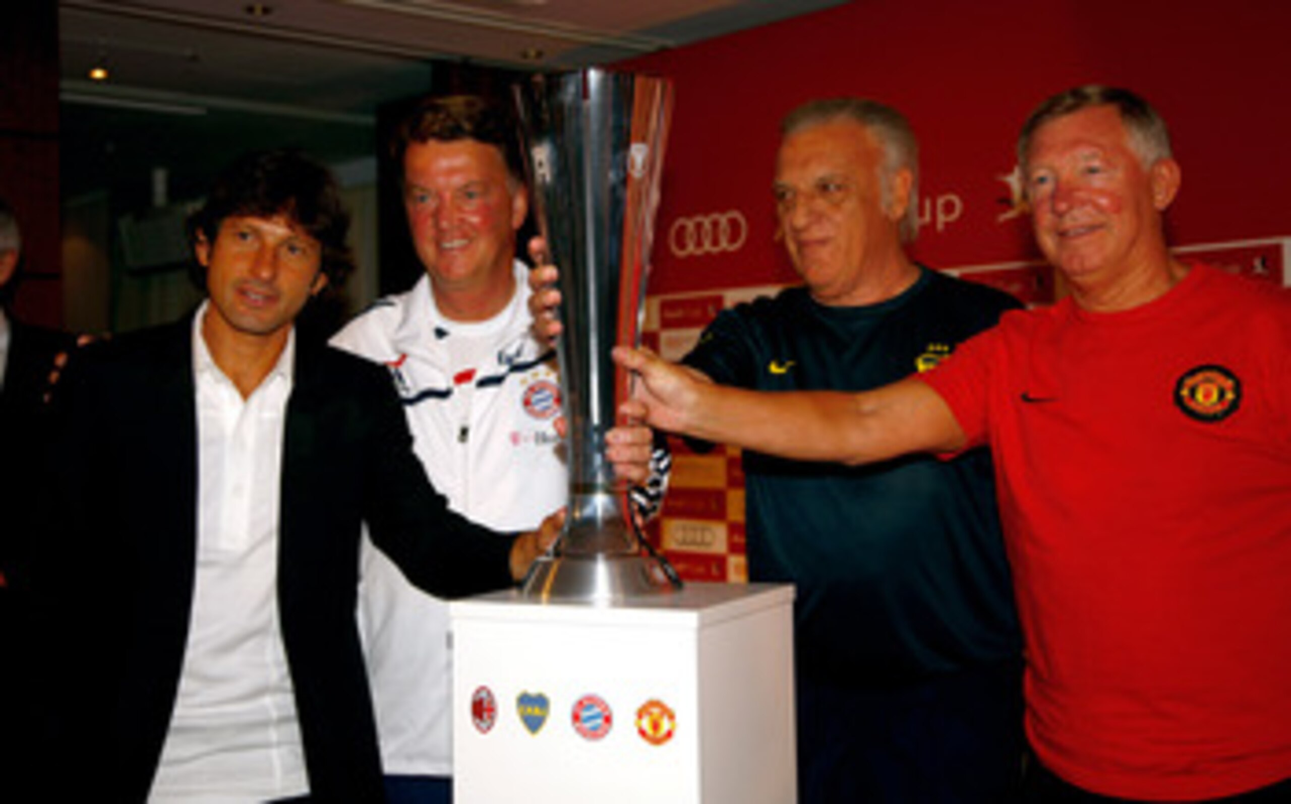 MUNICH, GERMANY - JULY 28:  Head coach of AC Milan Leonardo, head coach of Bayern Louis van Gaal, head coach of Boca Juniors Alfio Basile and head coach of Manchester United Sir Alex Ferguson attend the press conference during the Audi Cup 2009 at the Wes