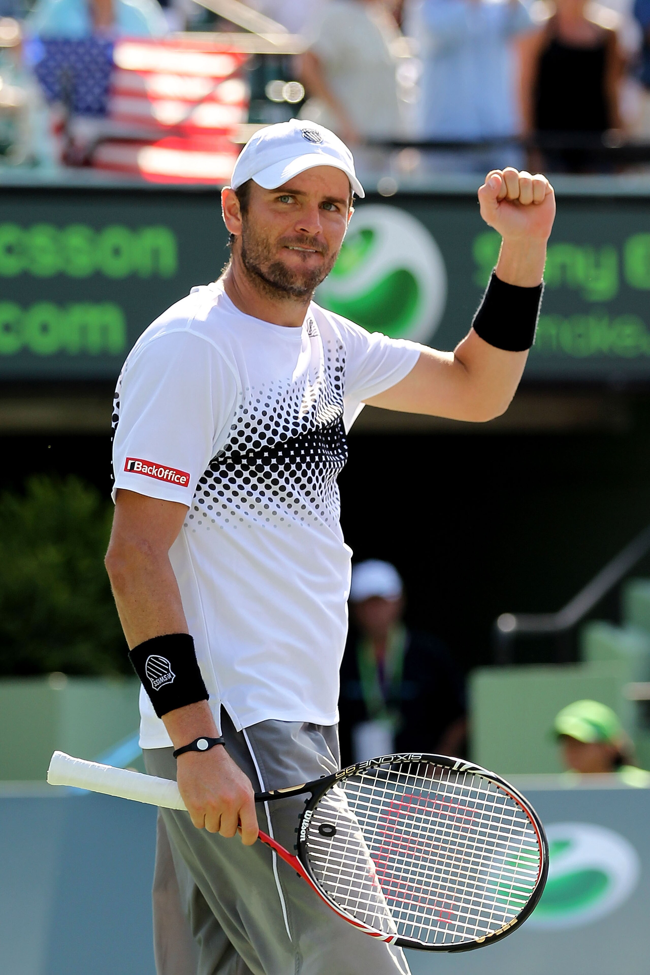 KEY BISCAYNE, FL - MARCH 30:  Mardy Fish celebrates after he won match point against David Ferrer of Spain during the Sony Ericsson Open at Crandon Park Tennis Center on March 30, 2011 in Key Biscayne, Florida.  (Photo by Al Bello/Getty Images)