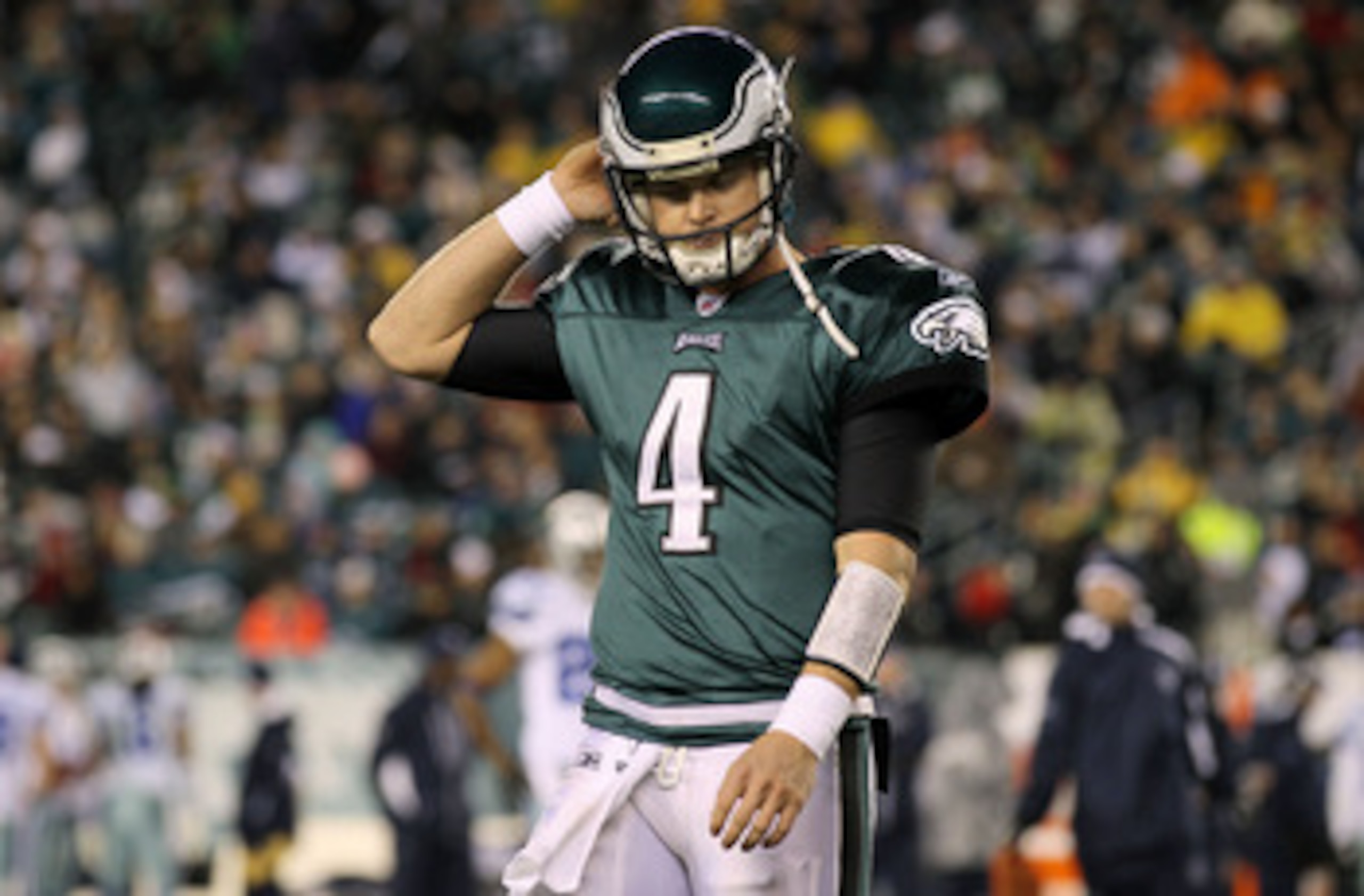 PHILADELPHIA, PA - JANUARY 02:  Kevin Kolb #4 of the Philadelphia Eagles looks on against the Dallas Cowboys on January 2, 2011 at Lincoln Financial Field in Philadelphia, Pennsylvania.  (Photo by Jim McIsaac/Getty Images)
