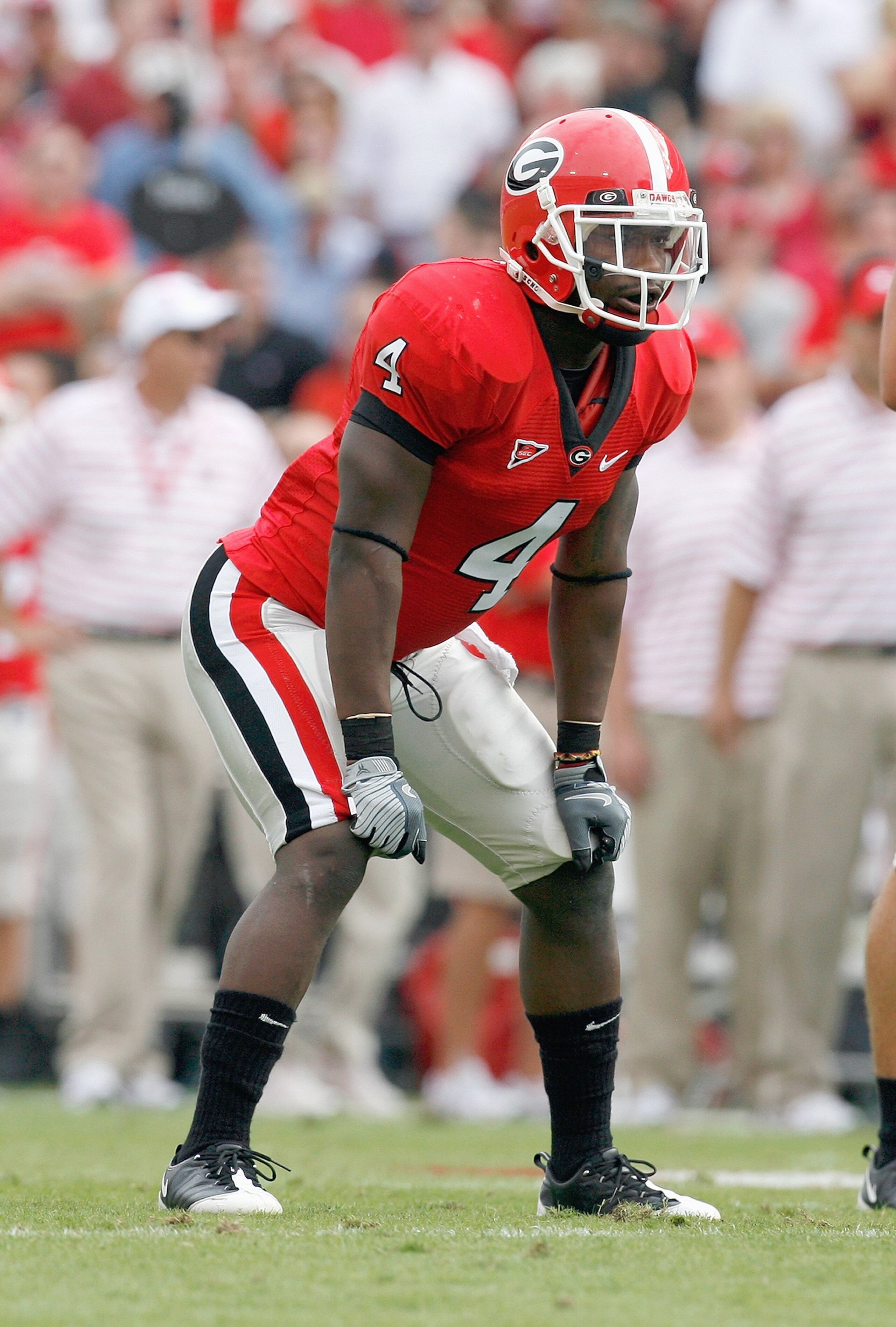 ATHENS, GA - OCTOBER 11:  Caleb King #4of the Georgia Bulldogs gets ready on the field during the game against the Tennessee Volunteers at Sanford Stadium on October 11, 2008 in Athens, Georgia.  (Photo by Kevin C. Cox/Getty Images)