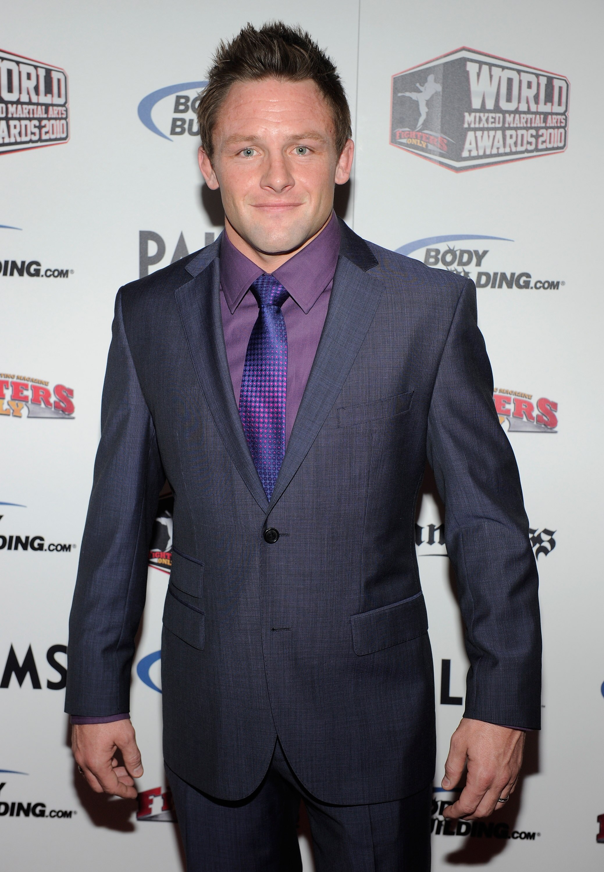 LAS VEGAS, NV - DECEMBER 01:  Mixed martial artist Joe Warren arrives at the third annual Fighters Only World Mixed Martial Arts Awards 2010 at the Palms Casino Resort December 1, 2010 in Las Vegas, Nevada.  (Photo by Ethan Miller/Getty Images)