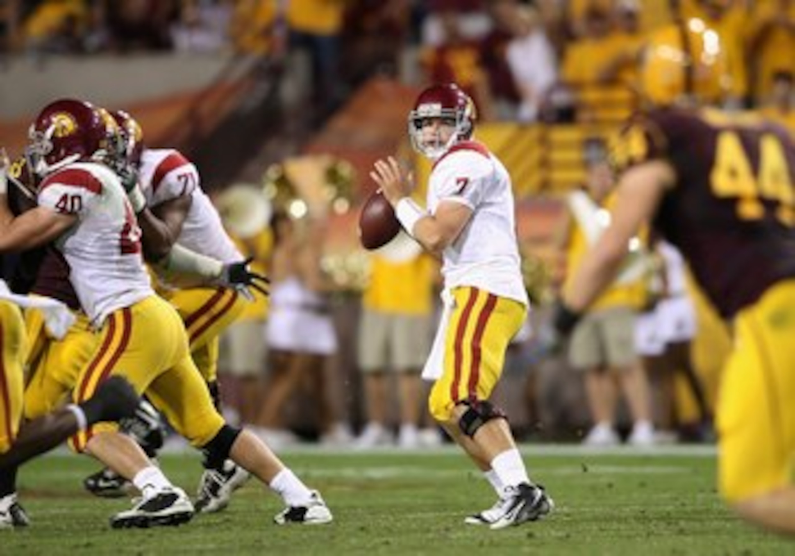 TEMPE, AZ - NOVEMBER 07:  Quarterback Matt Barkley #7 of the USC Trojans drops back to pass during the college football game against the Arizona State Sun Devils at Sun Devil Stadium on November 7, 2009 in Tempe, Arizona. The Trojans defeated the Devils 1