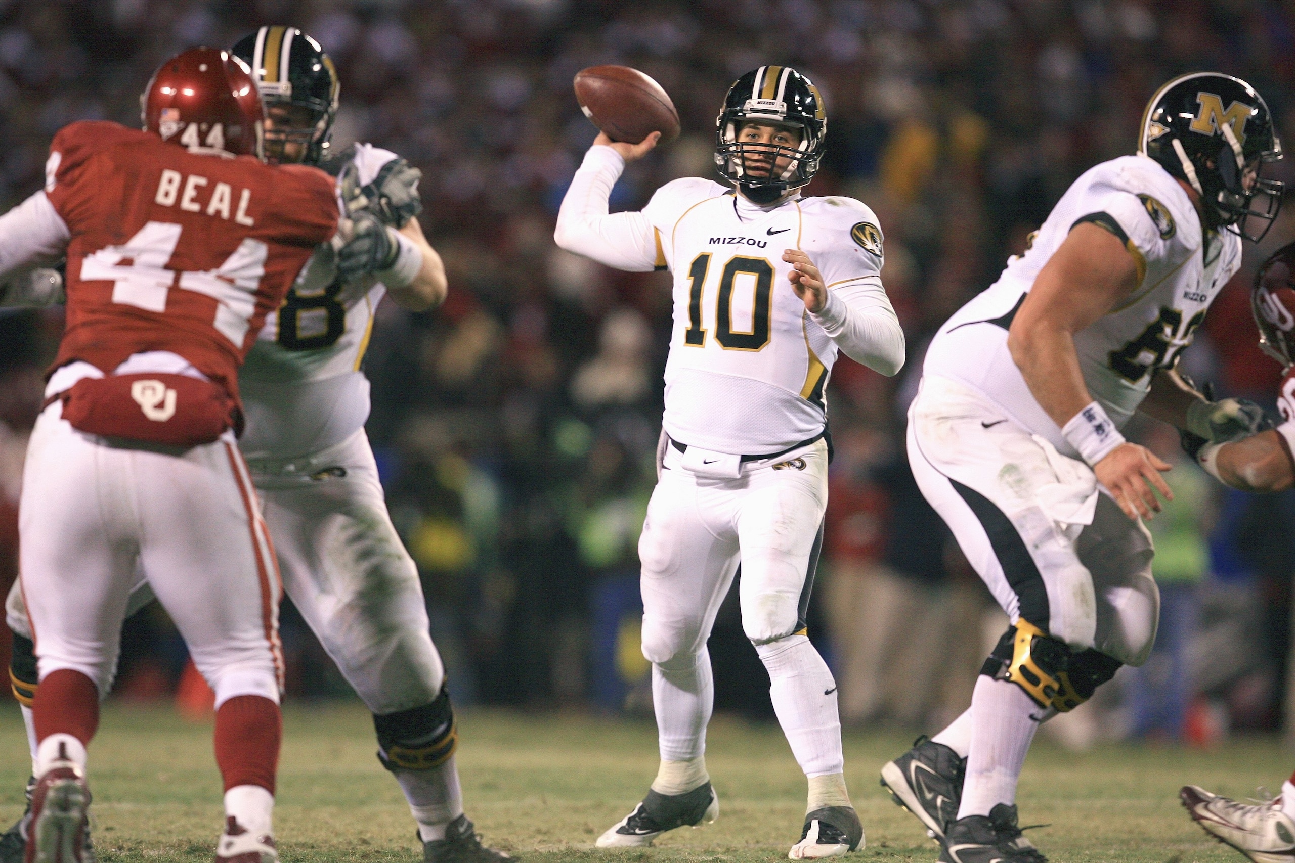 KANSAS CITY, MO - DECEMBER 06: Quarterback Chase Daniel #10 of the Missouri Tigers passes the ball during the game against the Oklahoma Sooners on December 6, 2008 at Arrowhead Stadium in Kansas City, Missouri. (Photo by Jamie Squire/Getty Images) KANSAS CITY, MO - DECEMBER 06: Quarterback Chase Daniel #10 of the Missouri Tigers passes the ball during the game against the Oklahoma Sooners on December 6, 2008 at Arrowhead Stadium in Kansas City, Missouri. (Photo by Jamie Squire/Getty Images)