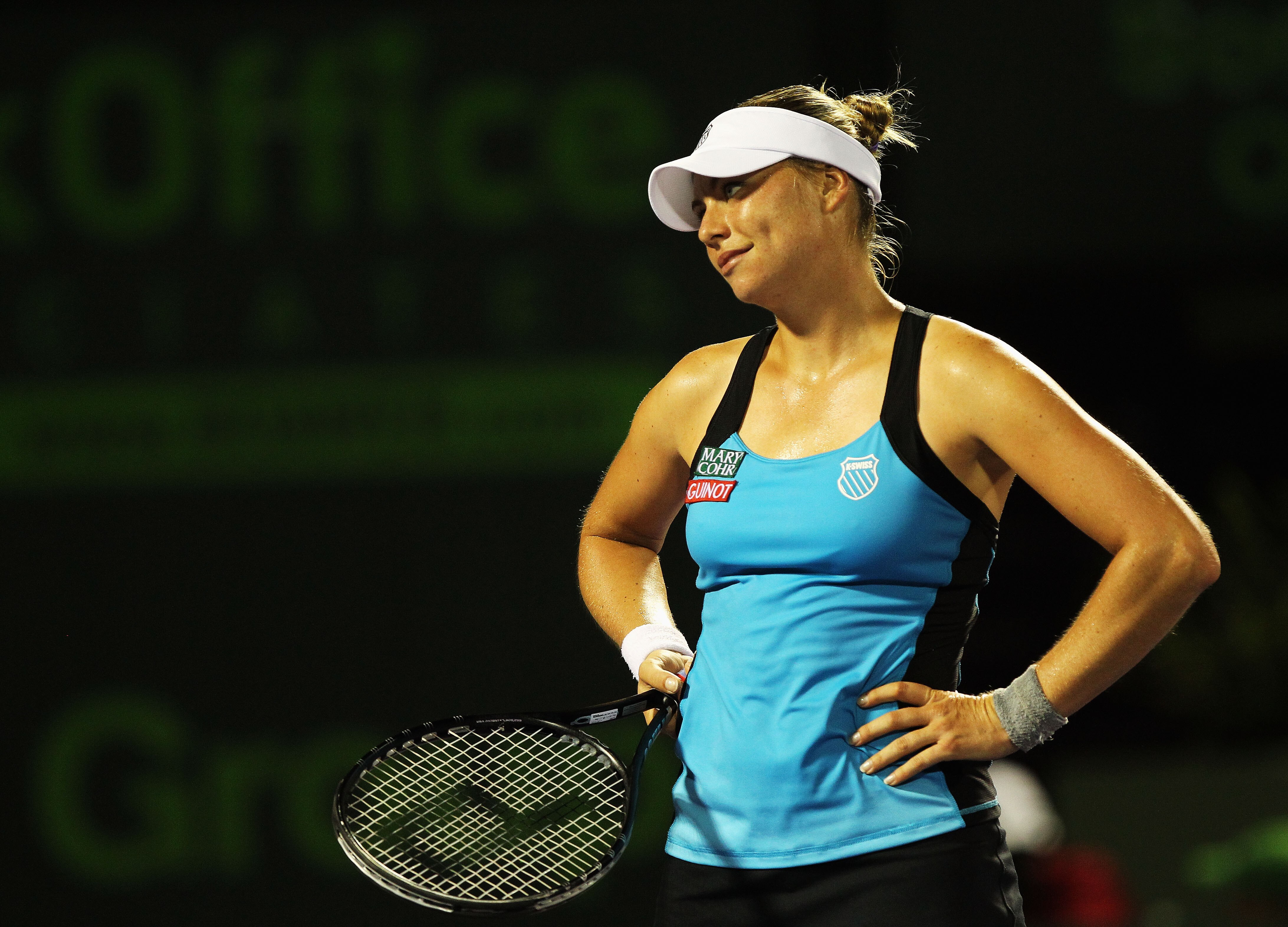 KEY BISCAYNE, FL - MARCH 31:  Vera Zvonareva of Russia reacts to a call against  Victoria Azarenka of Belarus  during the semifinal of the Sony Ericsson Open at Crandon Park Tennis Center on March 31, 2011 in Key Biscayne, Florida.  (Photo by Mike Ehrmann
