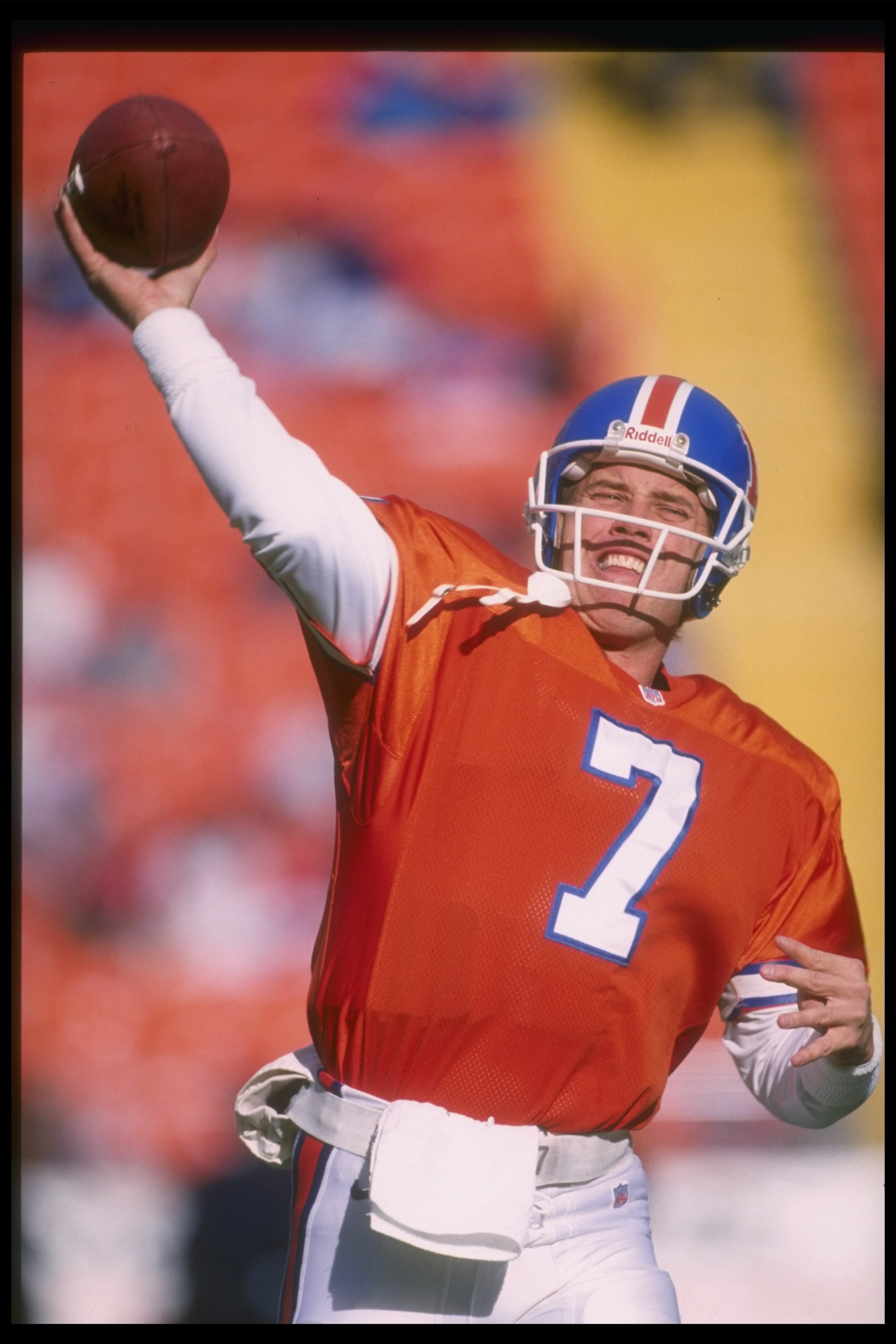1 Dec 1996:  Quarterback John Elway of the Denver Broncos throws the ball during a game against the Seattle Seahawks at Mile High Stadium in Denver, Colorado.  The Broncos won the game, 34-7. Mandatory Credit: Jamie Squire  /Allsport