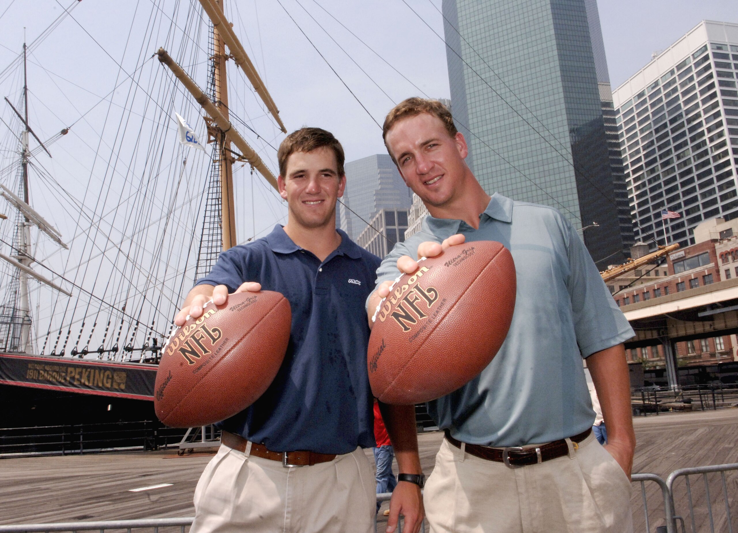 Eli Manning and Peyton Manning at the 2005 Fantasy Football Training Camp held at the South Street Seaport on July 18, 2005 in New York City (Photo by Jemal Countess/Getty Images)