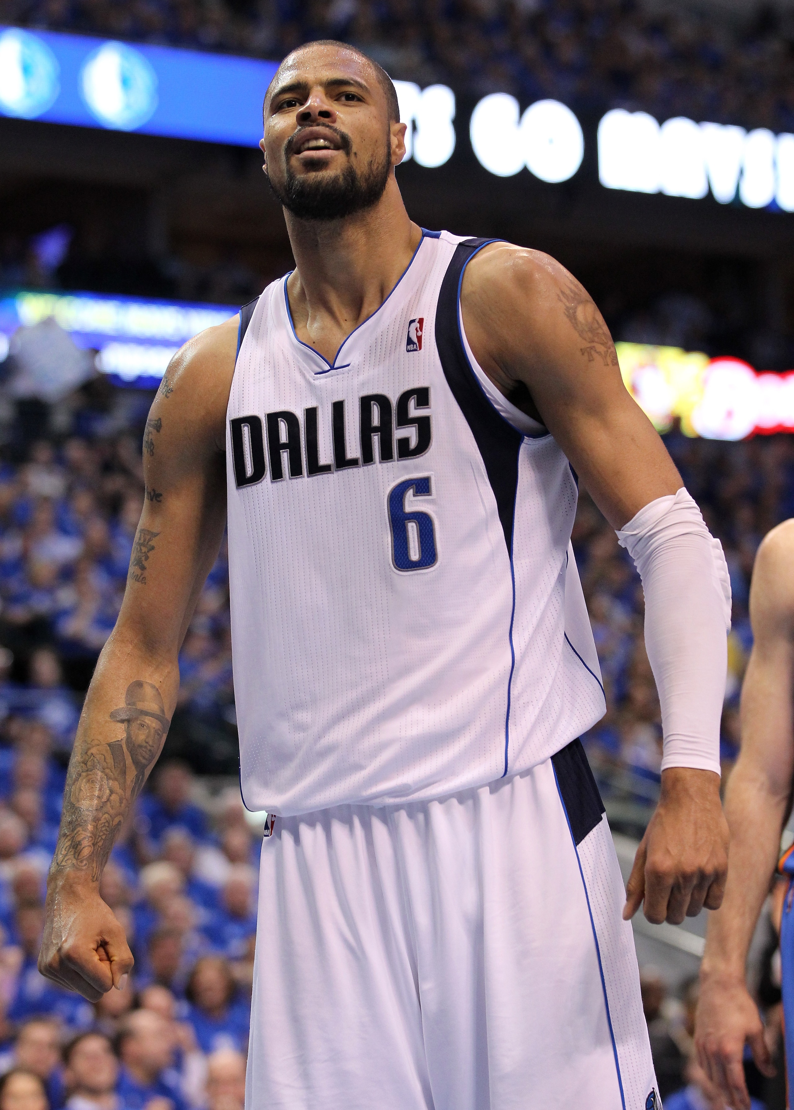 DALLAS, TX - MAY 19: Tyson Chandler #6 of the Dallas Mavericks reacts in the second quarter while taking on the Oklahoma City Thunder in Game Two of the Western Conference Finals during the 2011 NBA Playoffs at American Airlines Center on May 19, 2011 in DALLAS, TX - MAY 19: Tyson Chandler #6 of the Dallas Mavericks reacts in the second quarter while taking on the Oklahoma City Thunder in Game Two of the Western Conference Finals during the 2011 NBA Playoffs at American Airlines Center on May 19, 2011 in