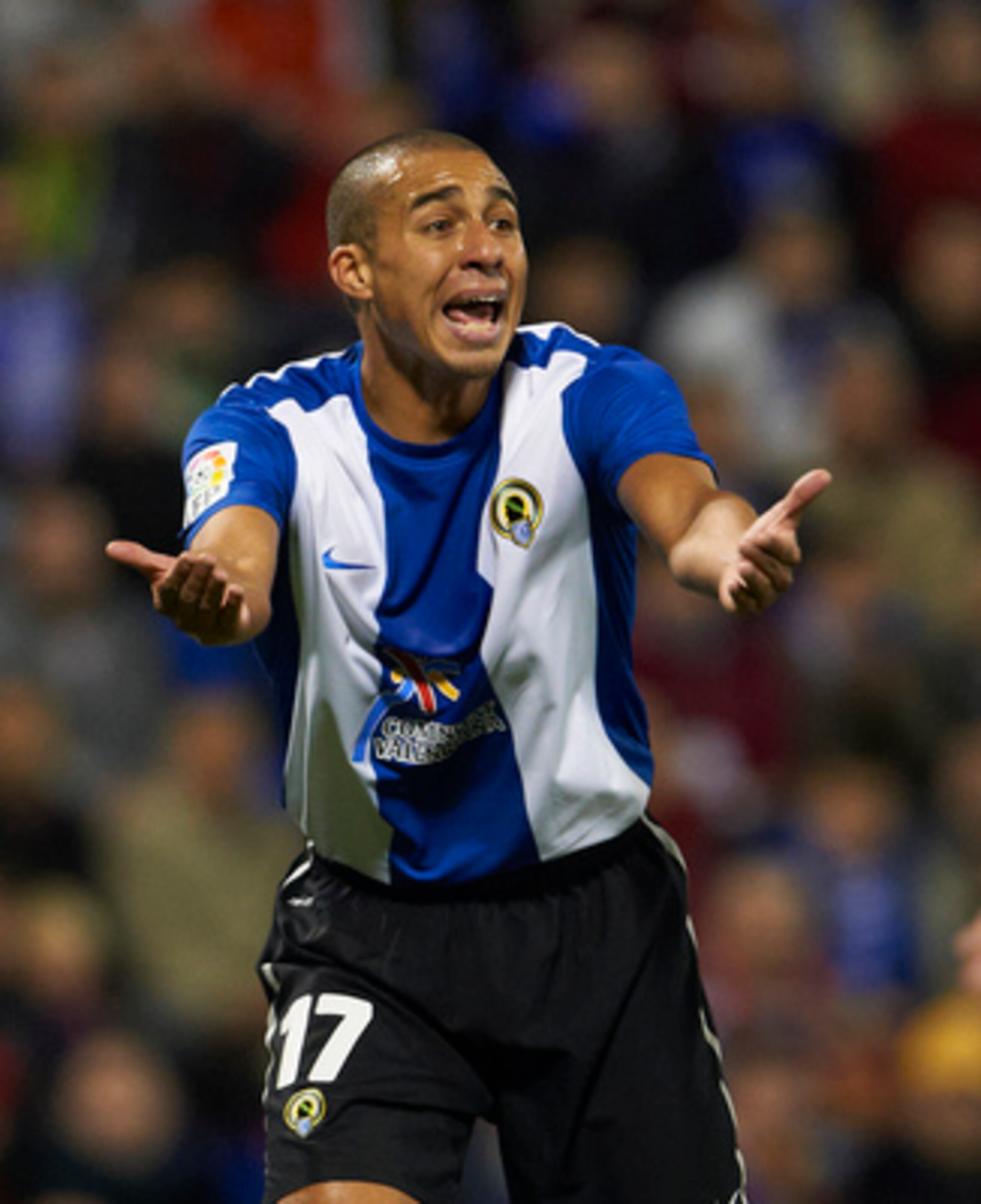 ALICANTE, SPAIN - JANUARY 29:  David Trezeguet of Hercules gestures during the La Liga match between Hercules and Barcelona at Estadio Jose Rico Perez on January 29, 2011 in Alicante, Spain.  Barcelona won 0-3.  (Photo by Manuel Queimadelos Alonso/Getty I