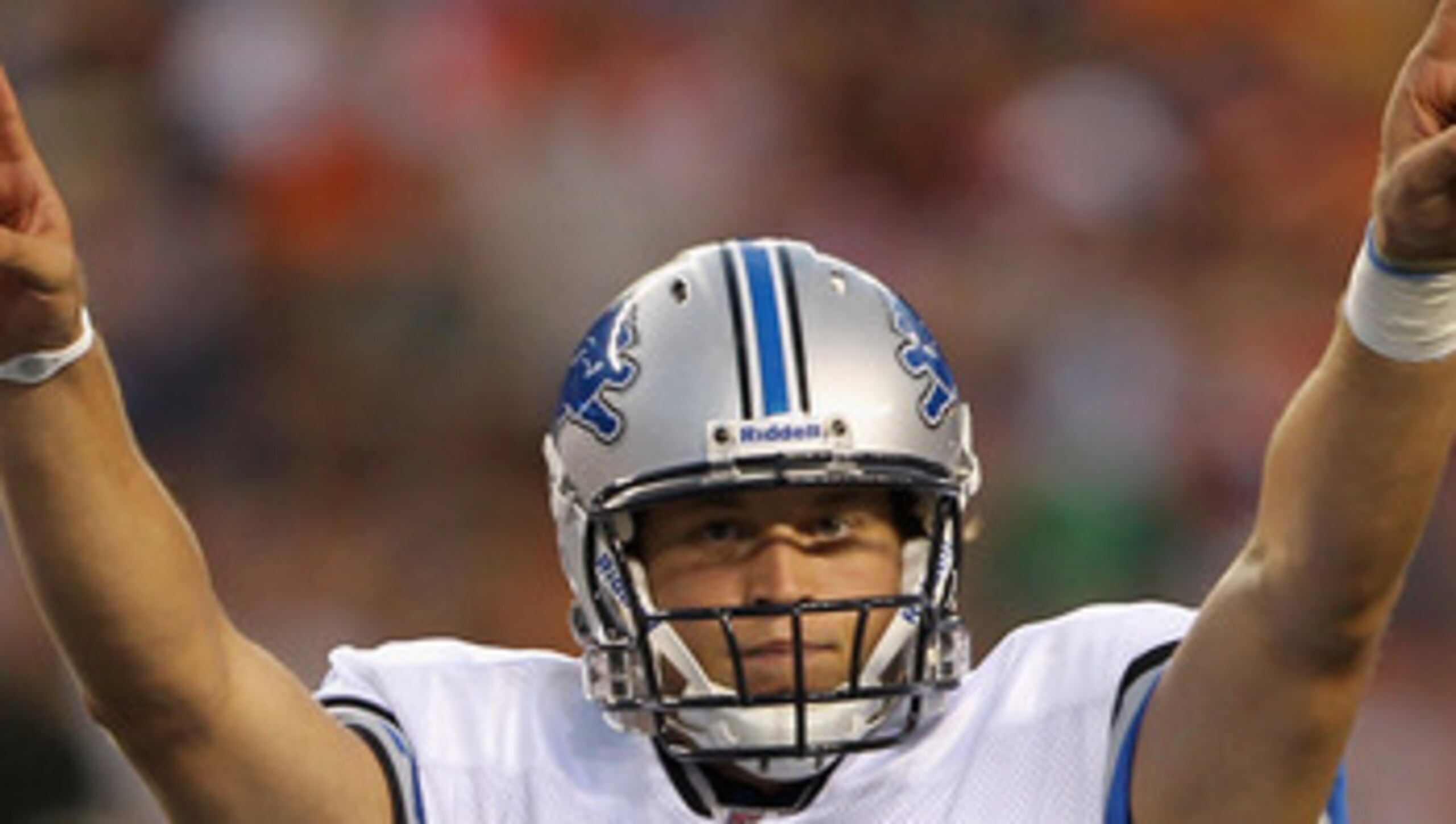DETROIT - SEPTEMBER 02:  Matthew Stafford #9 of the Detroit Lions warms up prior to the start of the preseason game against the Buffalo Bills at Ford Field on September 2, 2010 in Detroit, Michigan.  (Photo by Leon Halip/Getty Images)