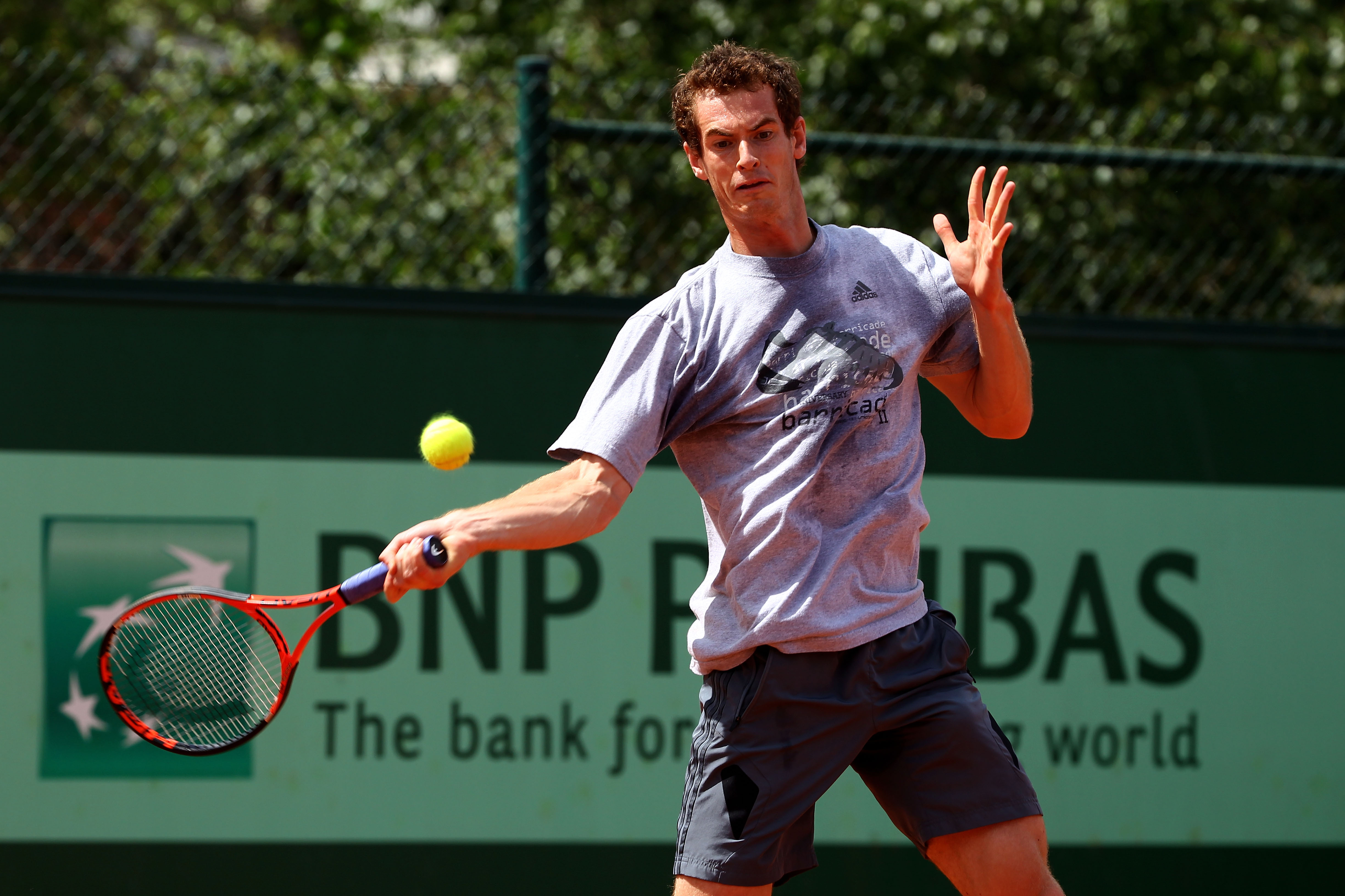 PARIS, FRANCE - MAY 22: Andy Murray of Great Britain plays a forehand during a practice session on day one of the French Open at Roland Garros on May 22, 2011 in Paris, France. (Photo by Clive Brunskill/Getty Images) PARIS, FRANCE - MAY 22: Andy Murray of Great Britain plays a forehand during a practice session on day one of the French Open at Roland Garros on May 22, 2011 in Paris, France. (Photo by Clive Brunskill/Getty Images)