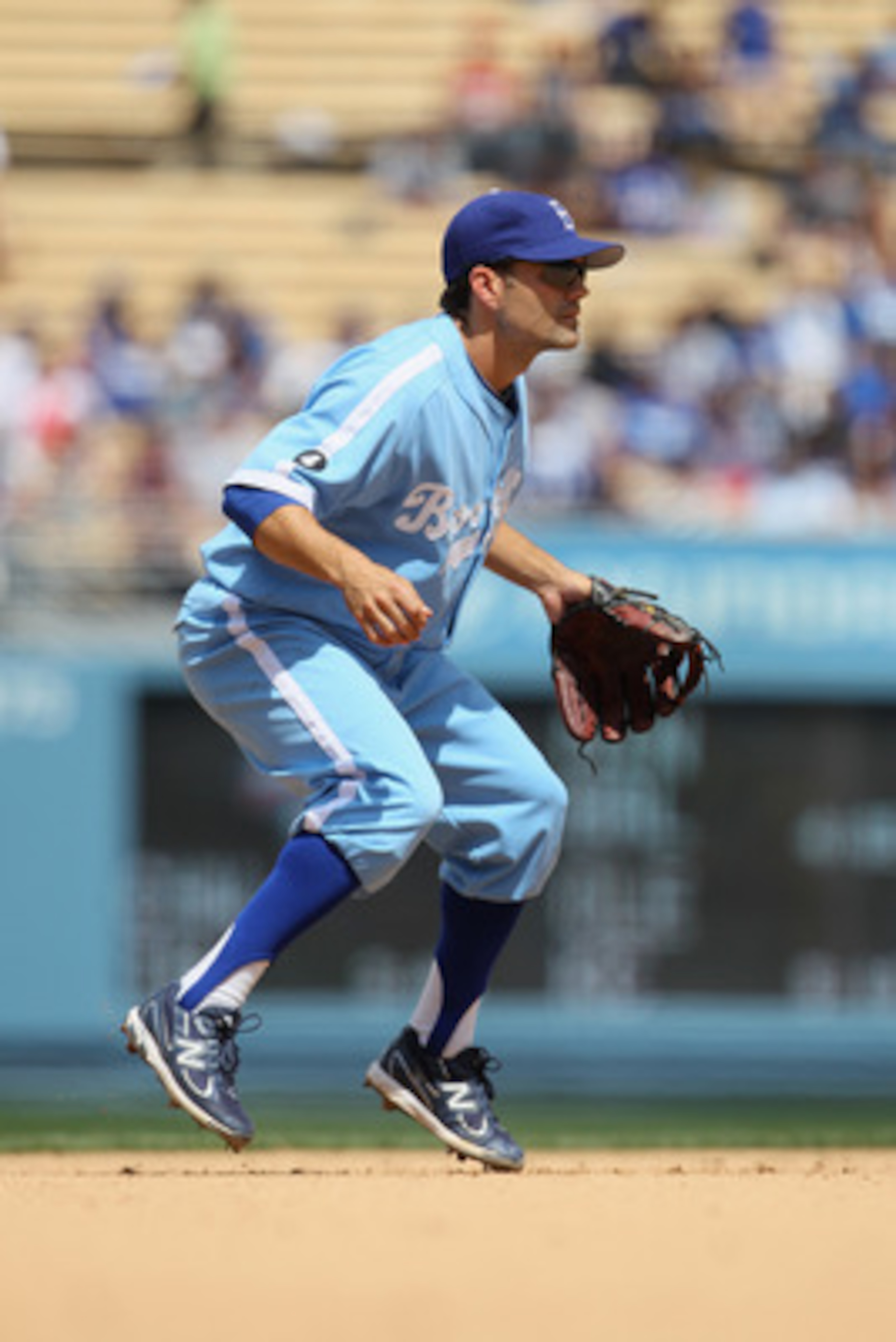 LOS ANGELES, CA - APRIL 21:  Jamey Carroll #14 of the Los Angeles Dodgers plays against the Atlanta Braves at Dodger Stadium on April 21, 2011 in Los Angeles, California.  (Photo by Jeff Gross/Getty Images)