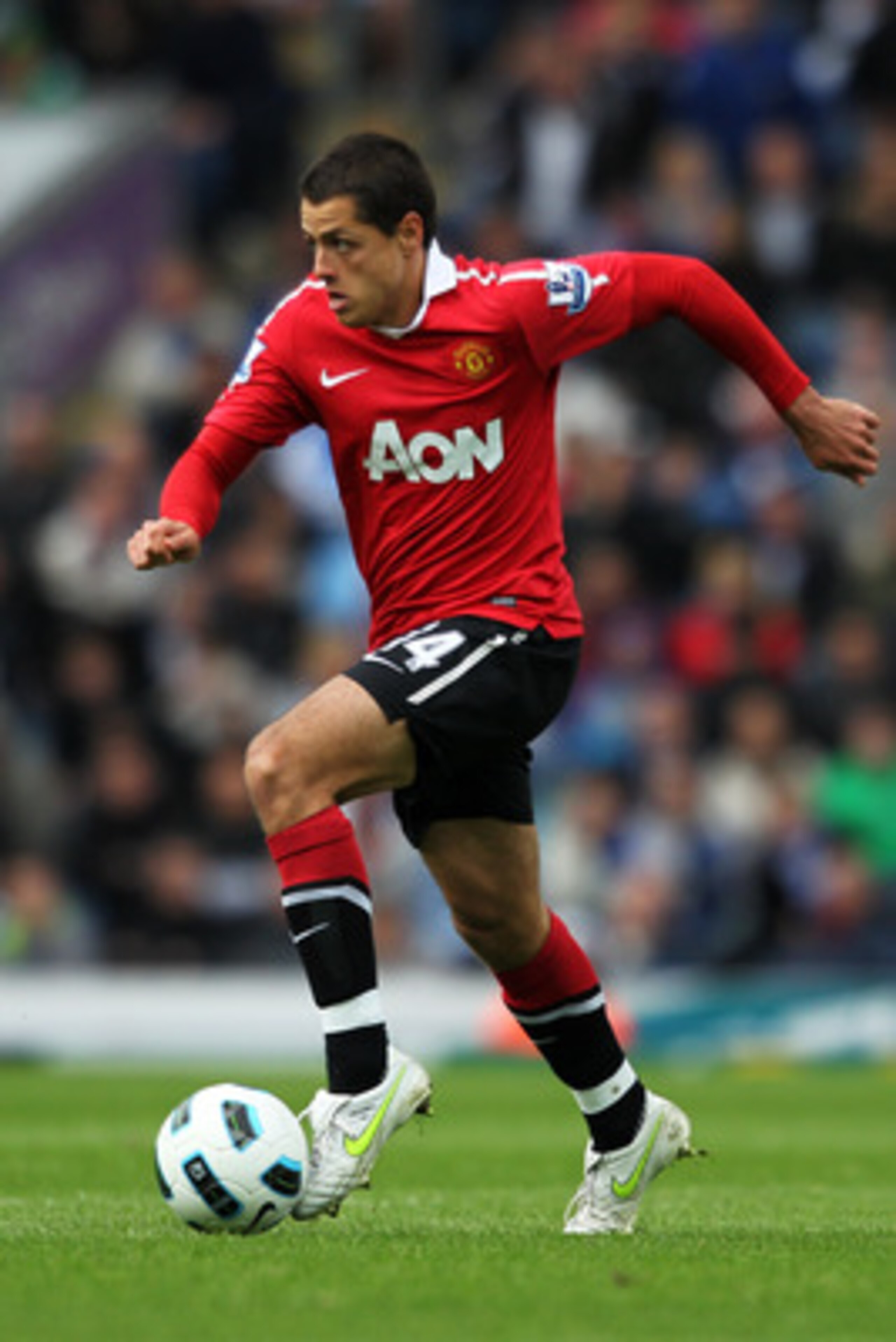 BLACKBURN, ENGLAND - MAY 14:  Javier Hernandez of Manchester United in action during the Barclays Premier League match between Blackburn Rovers and Manchester United at Ewood park on May 14, 2011 in Blackburn, England.  (Photo by Dean Mouhtaropoulos/Getty