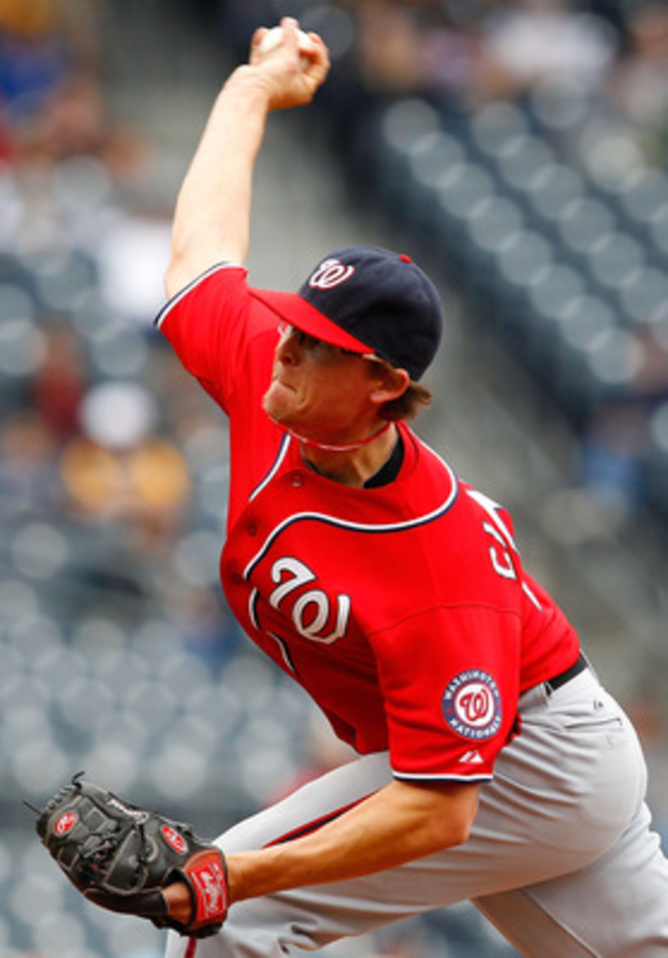 PITTSBURGH - APRIL 24: Tyler Clippard #36 of the Washington Nationals pitches against the Pittsburgh Pirates during the game on April 24, 2011 at PNC Park in Pittsburgh, Pennsylvania.  (Photo by Jared Wickerham/Getty Images)