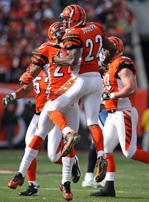 CINCINNATI - NOVEMBER 25:  Johnathan Joseph #22 of the Cincinnati Bengals celebrates with Deltha O'Neal #24 after Joseph intercepted a pass at Paul Brown Stadium November 25, 2007 in Cincinnati, Ohio.  (Photo by Andy Lyons/Getty Images)