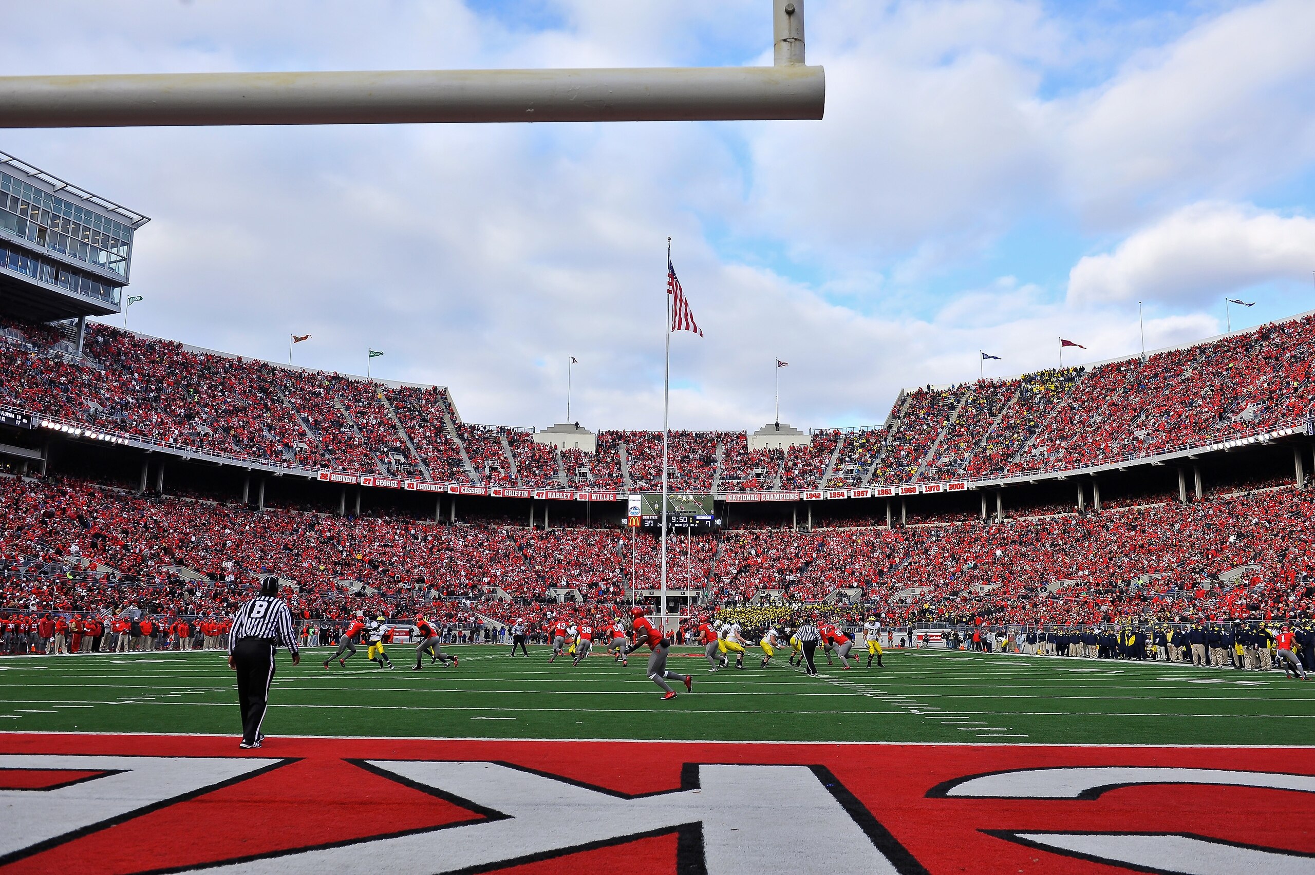 COLUMBUS, OH - NOVEMBER 27:  The Michigan Wolverines and The Ohio State Buckeyes face each other in the 107th meeting between the two schools at Ohio Stadium on November 27, 2010 in Columbus, Ohio.  (Photo by Jamie Sabau/Getty Images)