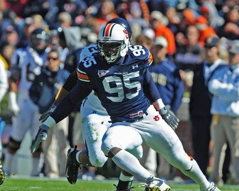 AUBURN, AL - NOVEMBER 06:  Defensive end Dee Ford #95 of the Auburn Tigers plays against the Chattanooga Mocs November 6, 2010 at Jordan-Hare Stadium in Auburn, Alabama.  (Photo by Al Messerschmidt/Getty Images)