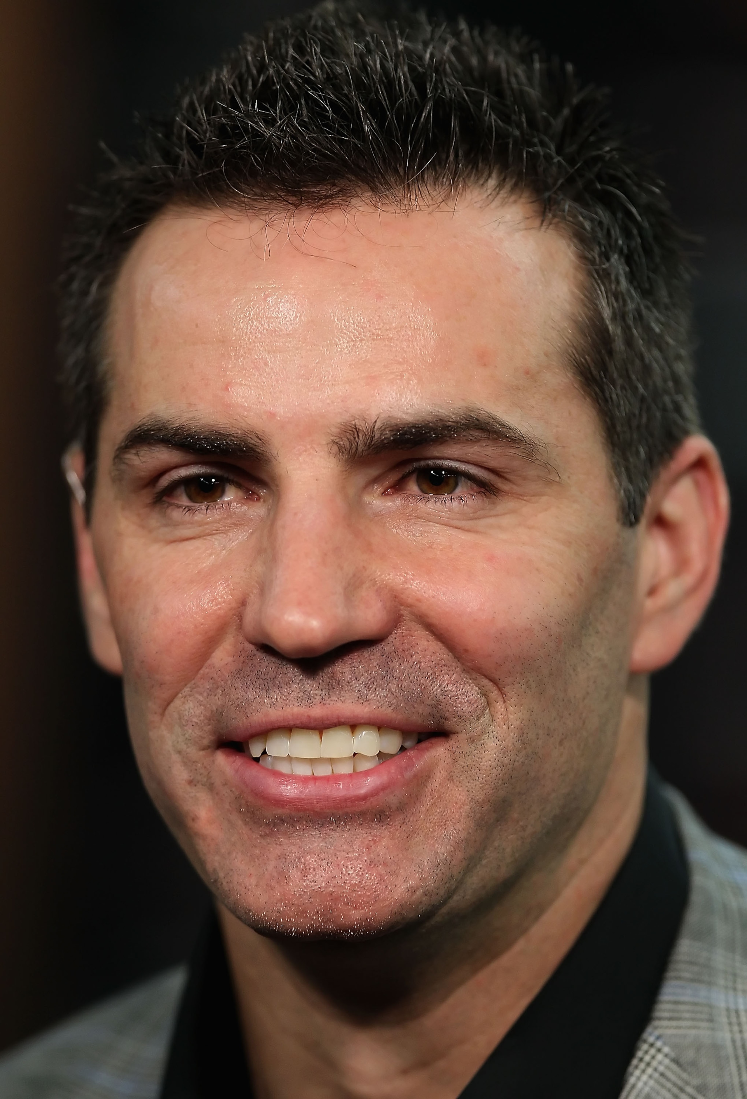 TEMPE, AZ - JANUARY 29:  Quarterback Kurt Warner of the Arizona Cardinals speaks with the media during a press conference to announce his retirement from football at the team's training center auditorium on January 29, 2010 in Tempe, Arizona.  (Photo by C