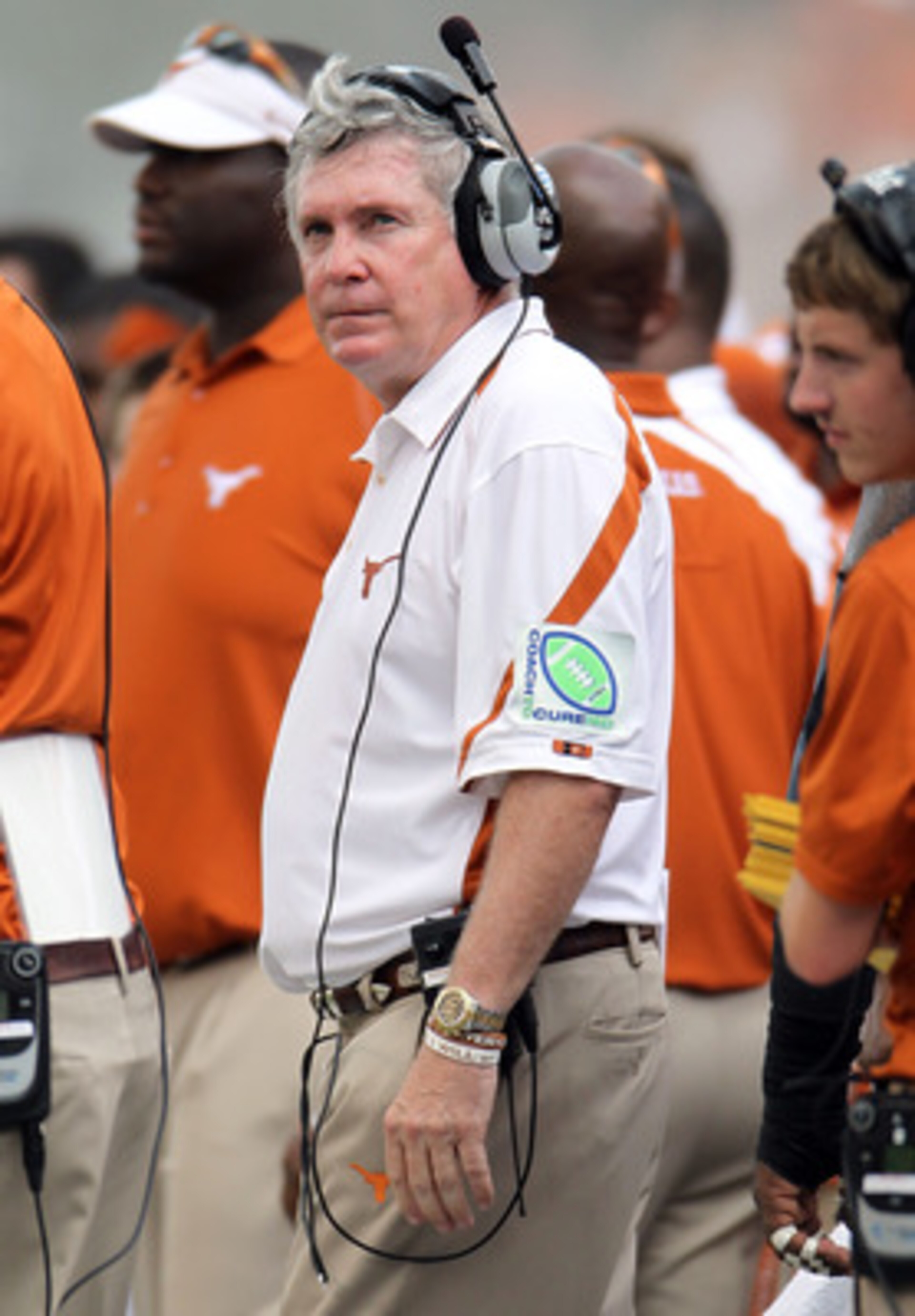 AUSTIN, TX - SEPTEMBER 25:  Head coach Mack Brown of the Texas Longhorns during a game against the UCLA Bruins at Darrell K Royal-Texas Memorial Stadium on September 25, 2010 in Austin, Texas.  (Photo by Ronald Martinez/Getty Images)