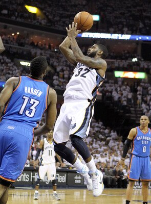 MEMPHIS, TN - MAY 07: O.J. Mayo #32 of the Memphis Grizzlies shoots the ball during the game against the Oklahoma City Thunder in Game Three of the Western Conference Semifinals in the 2011 NBA Playoffs at FedExForum on May 7, 2011 in Memphis, Tennessee MEMPHIS, TN - MAY 07: O.J. Mayo #32 of the Memphis Grizzlies shoots the ball during the game against the Oklahoma City Thunder in Game Three of the Western Conference Semifinals in the 2011 NBA Playoffs at FedExForum on May 7, 2011 in Memphis, Tennessee