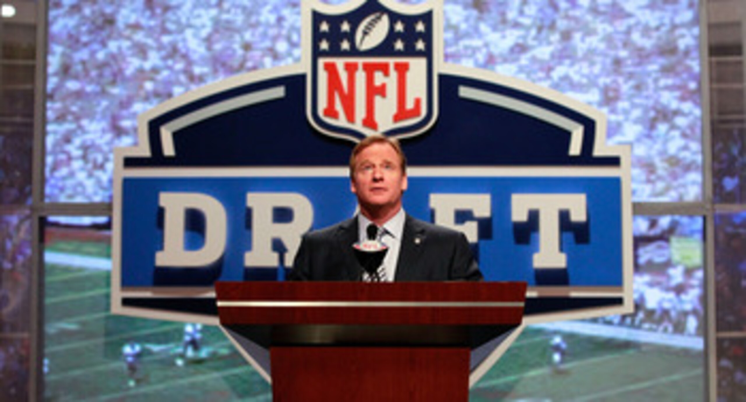 NEW YORK, NY - APRIL 28: NFL Commissioner Roger Goodell speaks at the podium during the 2011 NFL Draft at Radio City Music Hall on April 28, 2011 in New York City. (Photo by Chris Trotman/Getty Images) NEW YORK, NY - APRIL 28: NFL Commissioner Roger Goodell speaks at the podium during the 2011 NFL Draft at Radio City Music Hall on April 28, 2011 in New York City. (Photo by Chris Trotman/Getty Images)