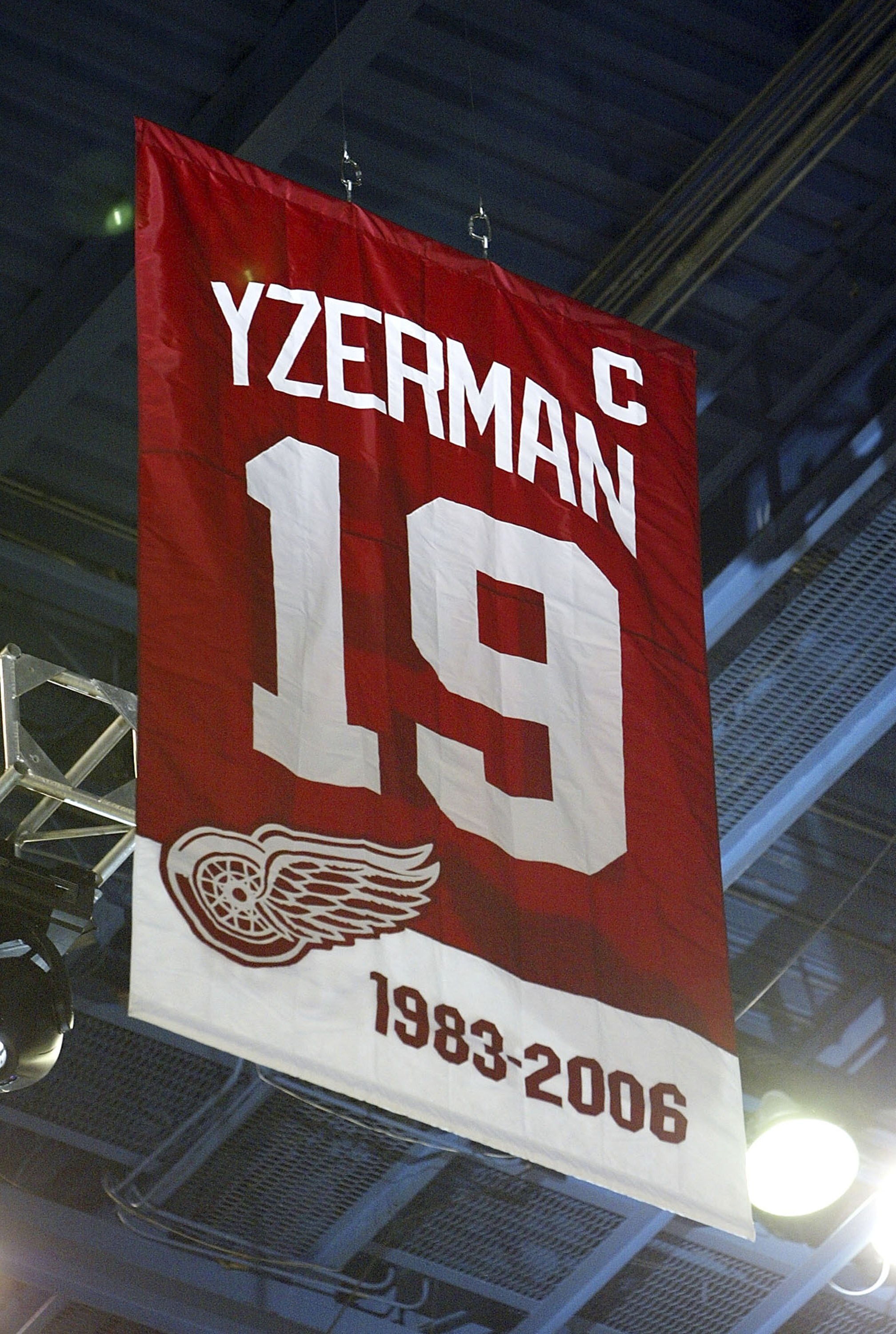 DETROIT - JANUARY 2:  Steve Yzerman's Detroit Red Wings #19 is raised to the rafters prior to the Anaheim Ducks taking on the Detroit Red Wings during their NHL game at Joe Louis Arena January 2, 2007 in Detroit, Michigan.  (Photo by Dave Sandford/Getty I