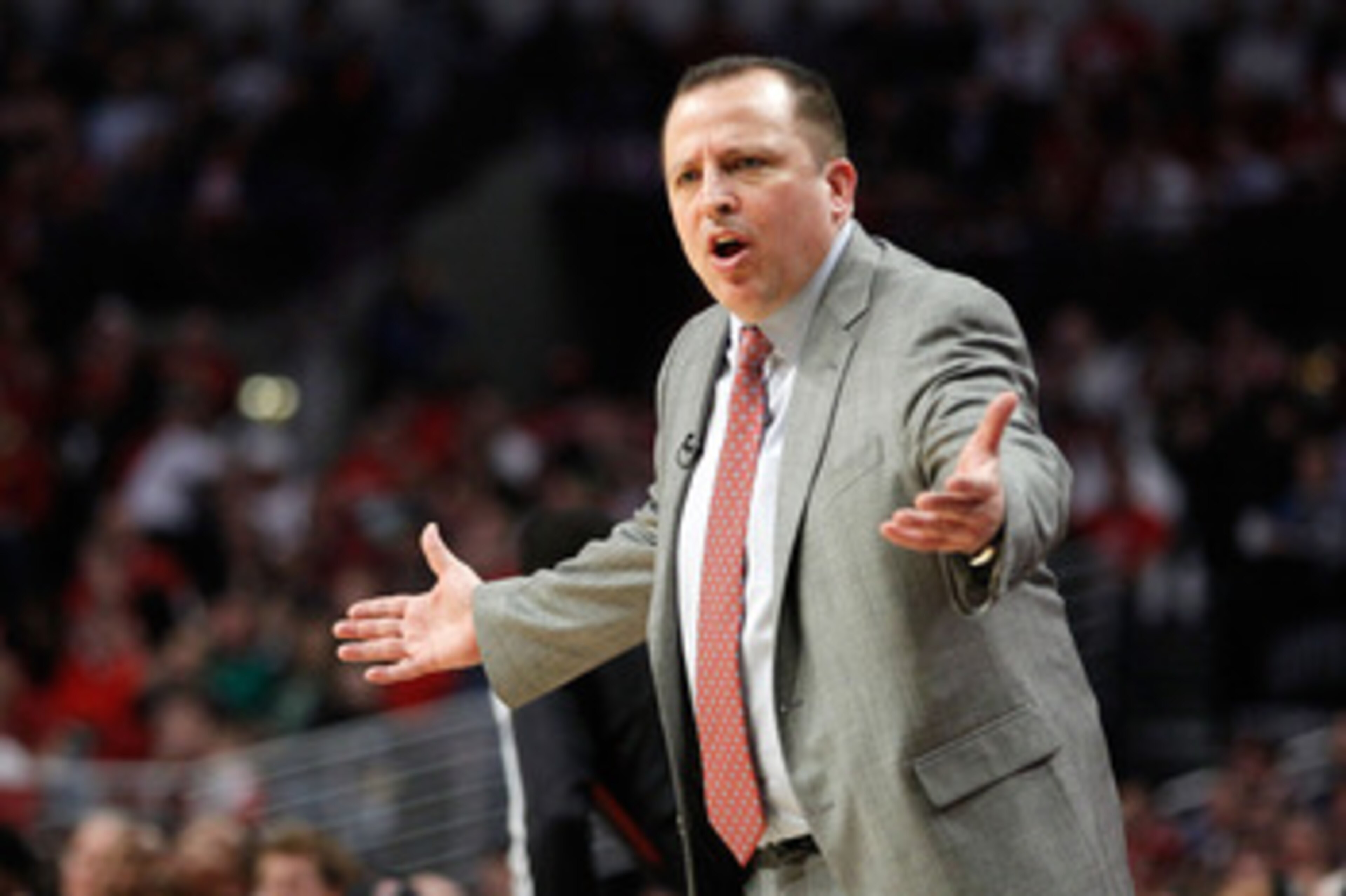 CHICAGO, IL - MAY 18:  Head coach Tom Thibodeau of the Chicago Bulls reacts against the Miami Heat in Game Two of the Eastern Conference Finals during the 2011 NBA Playoffs on May 18, 2011 at the United Center in Chicago, Illinois. NOTE TO USER: User expr