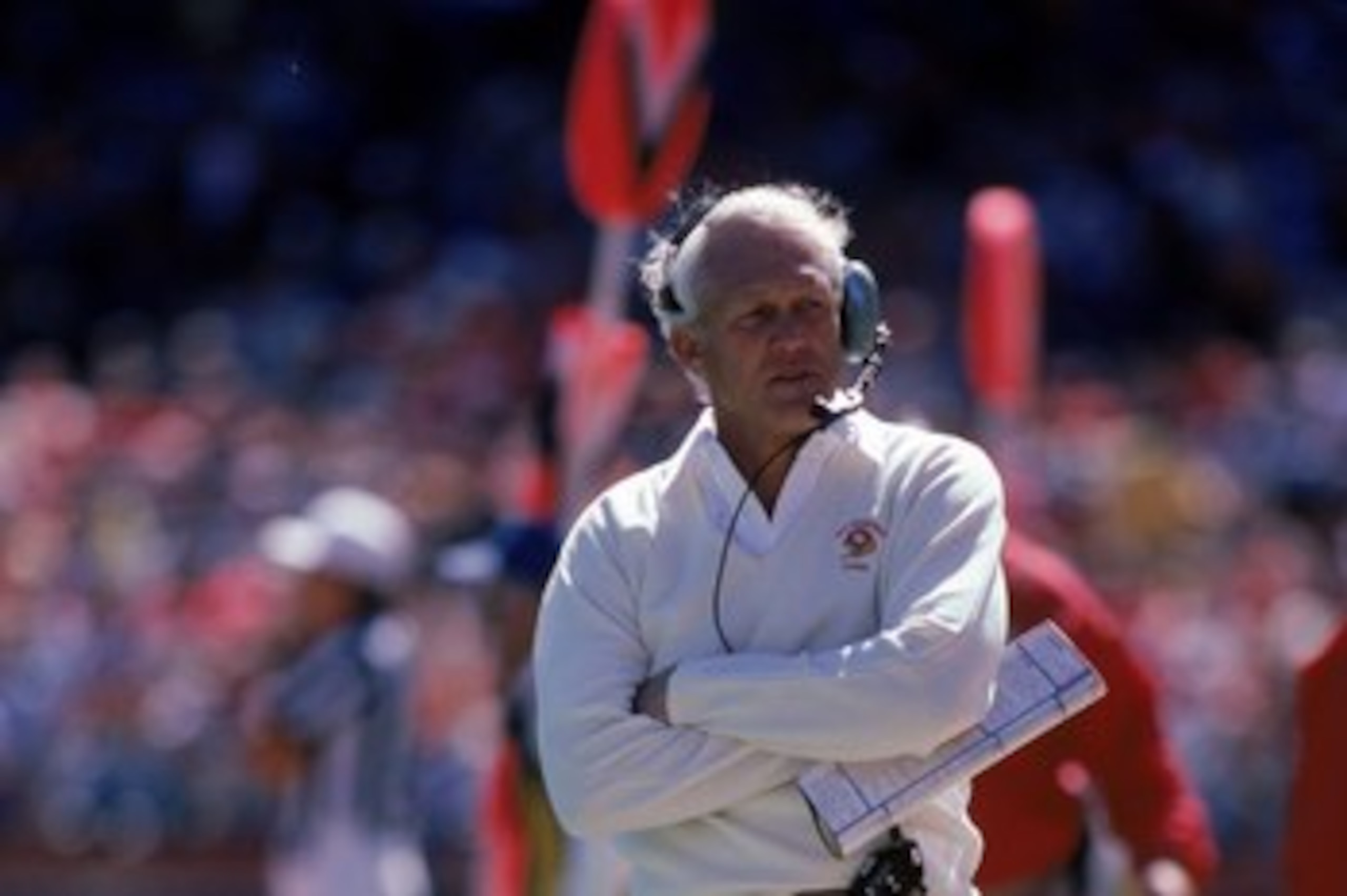 SAN FRANCISCO - SEPTEMBER 30:  Head coach Bill Walsh of the San Francisco 49ers stands on the sidelines during a game against the Atlanta Falcons at Candlestick Park on September 30, 1984 in San Francisco, California.  The 49ers won 14-5.  (Photo by Georg
