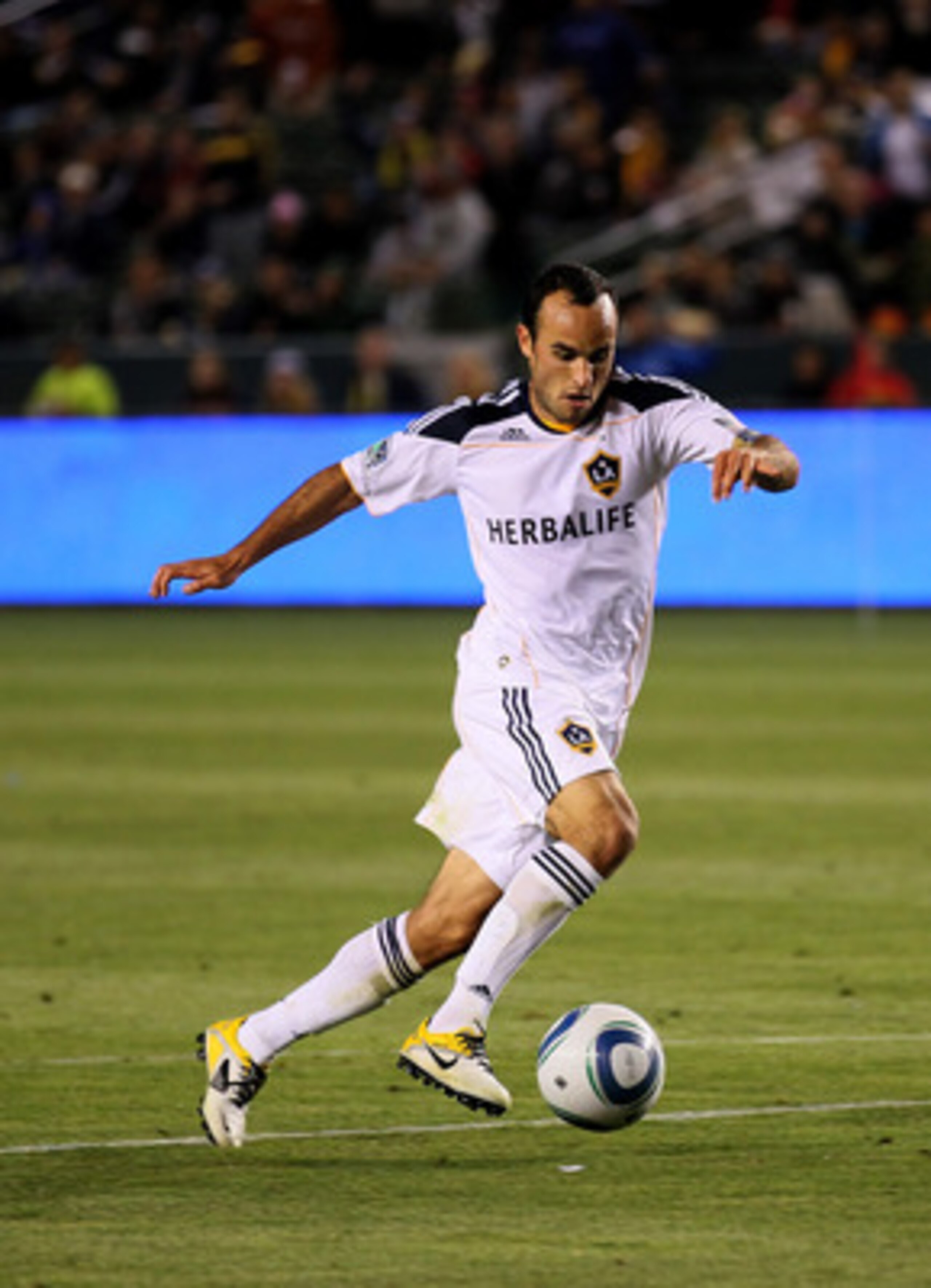 CARSON, CA - MAY 14:  Landon Donovan #10 of the Los Angeles Galaxy attacks with the ball against Sporting Kansas City at The Home Depot Center on May 14, 2011 in Carson, California.  The Galaxy won 4-1.  (Photo by Stephen Dunn/Getty Images)