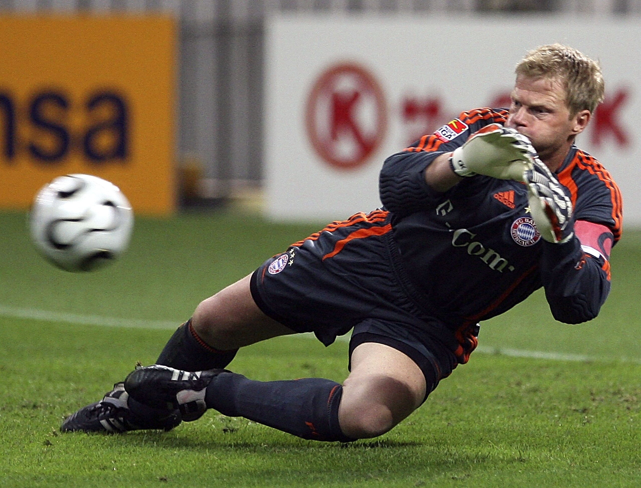 SAITAMA, JAPAN - JULY 31:  Oliver Kahn of Bayern Munich makes a save during the friendly match between Urawa Red Diamonds All Stars and Bayern Munich All Stars on July 31, 2006 in Saitama Prefecture, Japan. (Photo by Koichi Kamoshida/Getty Images)