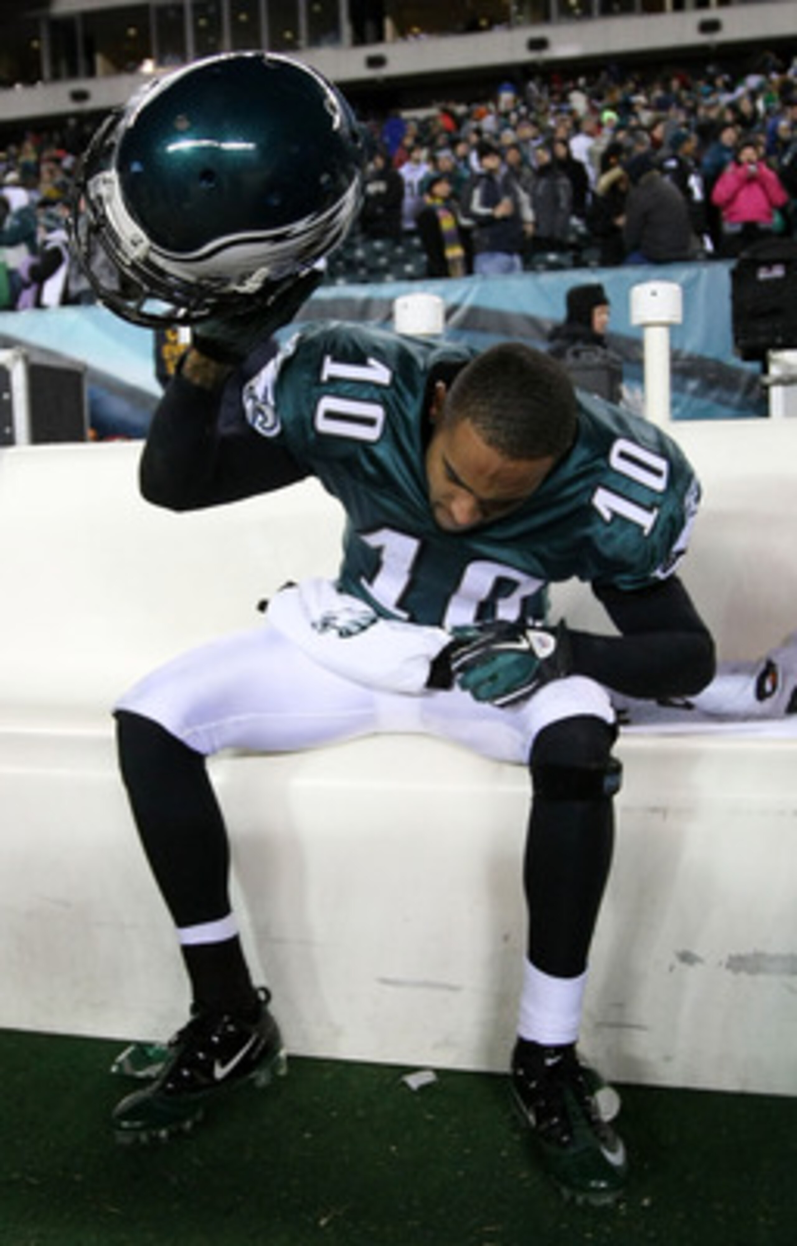 PHILADELPHIA, PA - JANUARY 09: DeSean Jackson #10 of the Philadelphia Eagles reacts after their 16 to 21 loss to the Green Bay Packers during the 2011 NFC wild card playoff game at Lincoln Financial Field on January 9, 2011 in Philadelphia, Pennsylvania. PHILADELPHIA, PA - JANUARY 09: DeSean Jackson #10 of the Philadelphia Eagles reacts after their 16 to 21 loss to the Green Bay Packers during the 2011 NFC wild card playoff game at Lincoln Financial Field on January 9, 2011 in Philadelphia, Pennsylvania.