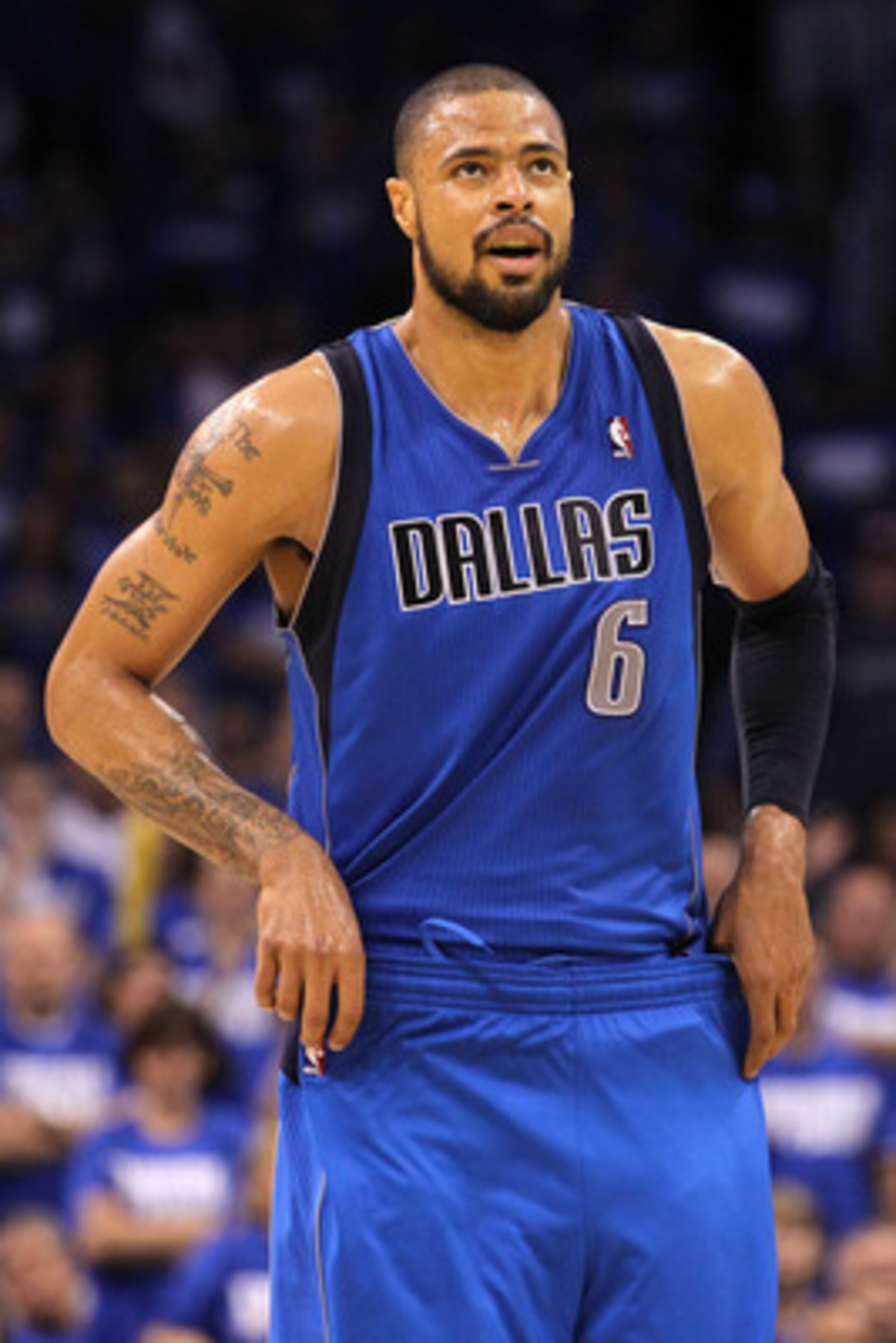 OKLAHOMA CITY, OK - MAY 21:  Tyson Chandler #6 of the Dallas Mavericks looks on while taking on the Oklahoma City Thunder in Game Three of the Western Conference Finals during the 2011 NBA Playoffs at Oklahoma City Arena on May 21, 2011 in Oklahoma City,