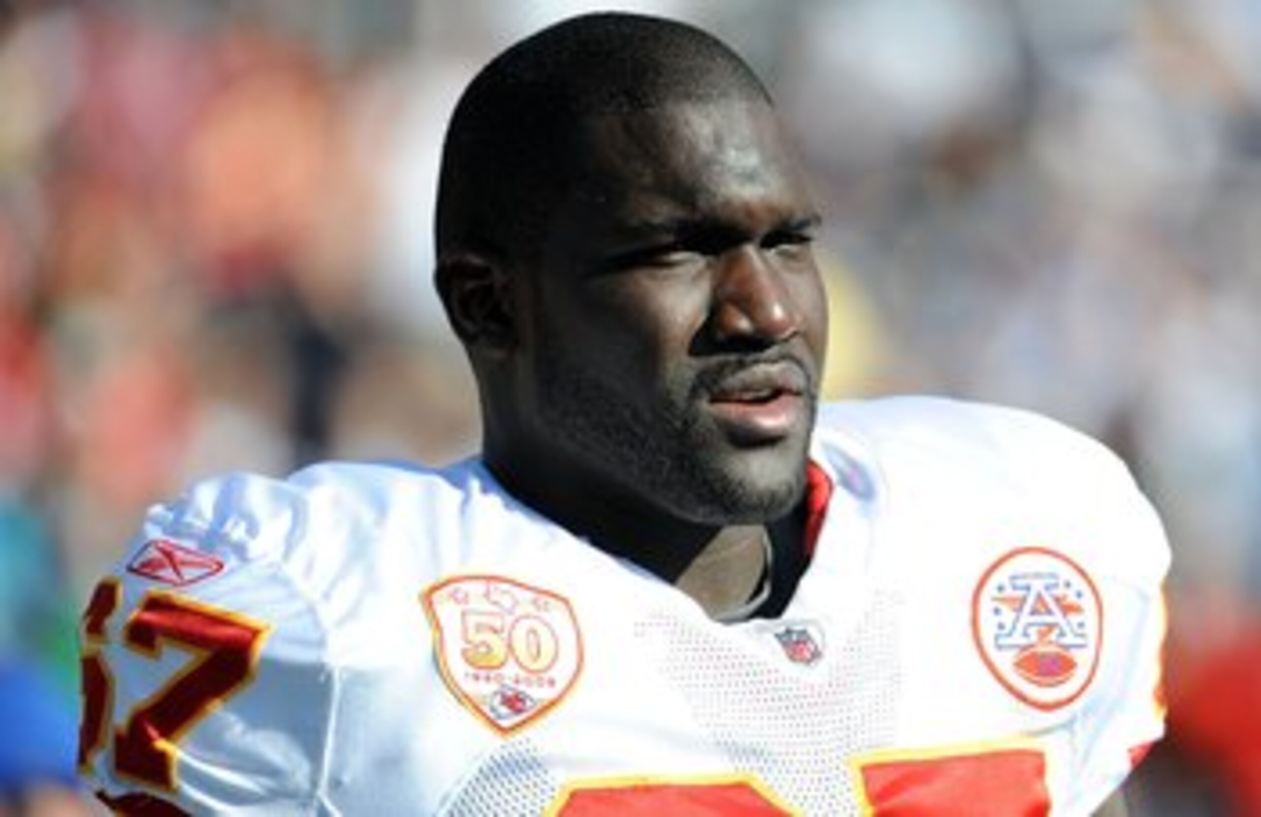 SAN DIEGO - NOVEMBER 29:  Barry Richardson #67 of the Kansas City Chiefs on the sidelines against the San Diego Chargers at Qualcomm Stadium on November 29, 2009 in San Diego, California.  (Photo by Harry How/Getty Images)