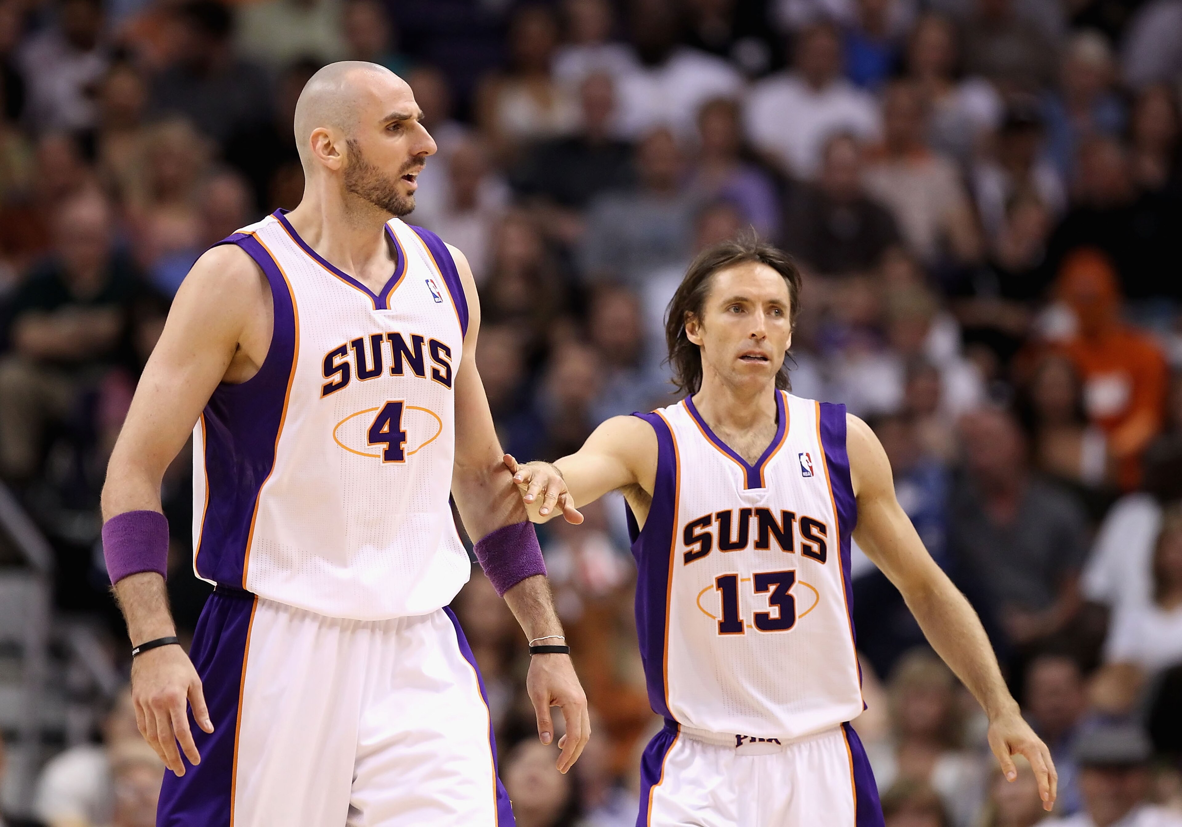 PHOENIX, AZ - MARCH 30: Marcin Gortat #4 and Steve Nash #13 of the Phoenix Suns during the NBA game against the Oklahoma City Thunder at US Airways Center on March 30, 2011 in Phoenix, Arizona. The Thunder defeated the Suns 116-98. NOTE TO USER: User ex PHOENIX, AZ - MARCH 30: Marcin Gortat #4 and Steve Nash #13 of the Phoenix Suns during the NBA game against the Oklahoma City Thunder at US Airways Center on March 30, 2011 in Phoenix, Arizona. The Thunder defeated the Suns 116-98. NOTE TO USER: User ex
